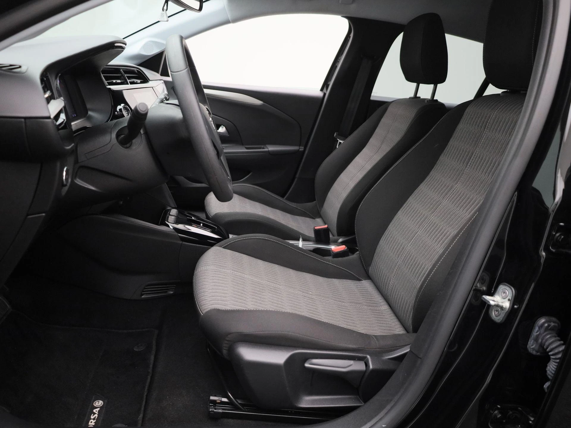Opel-Corsa-e-image-9