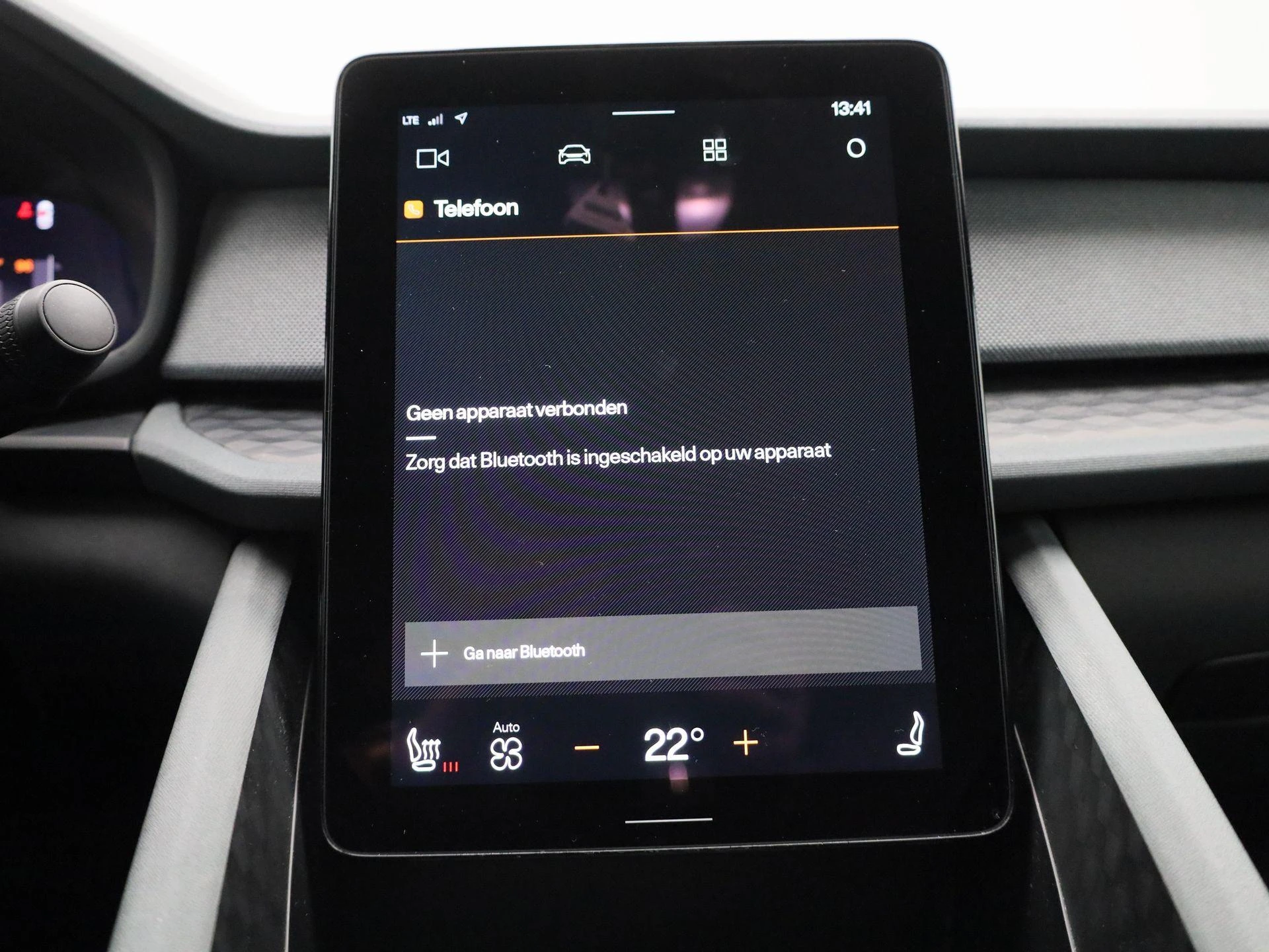 Polestar-2-image-23