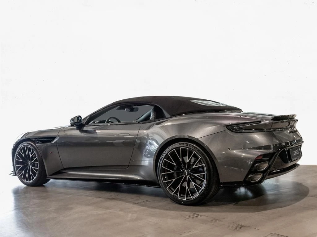Aston Martin DB12 S Volante Aston Martin Hamburg