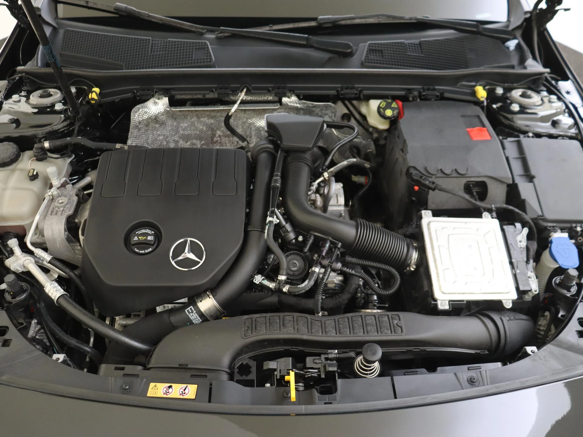 Mercedes-Benz-A-Klasse-image-4