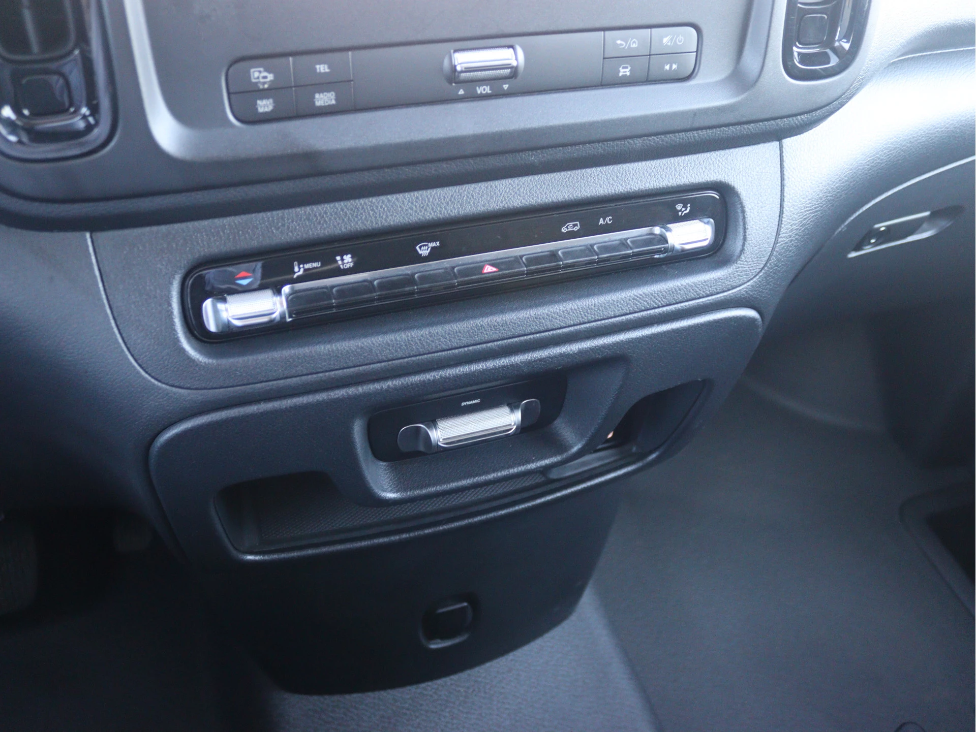 Mercedes-Benz Vito 116 CDI L3 Pro | AIRCO/CRUISE/CAMERA/2.500KG AHW | Certified