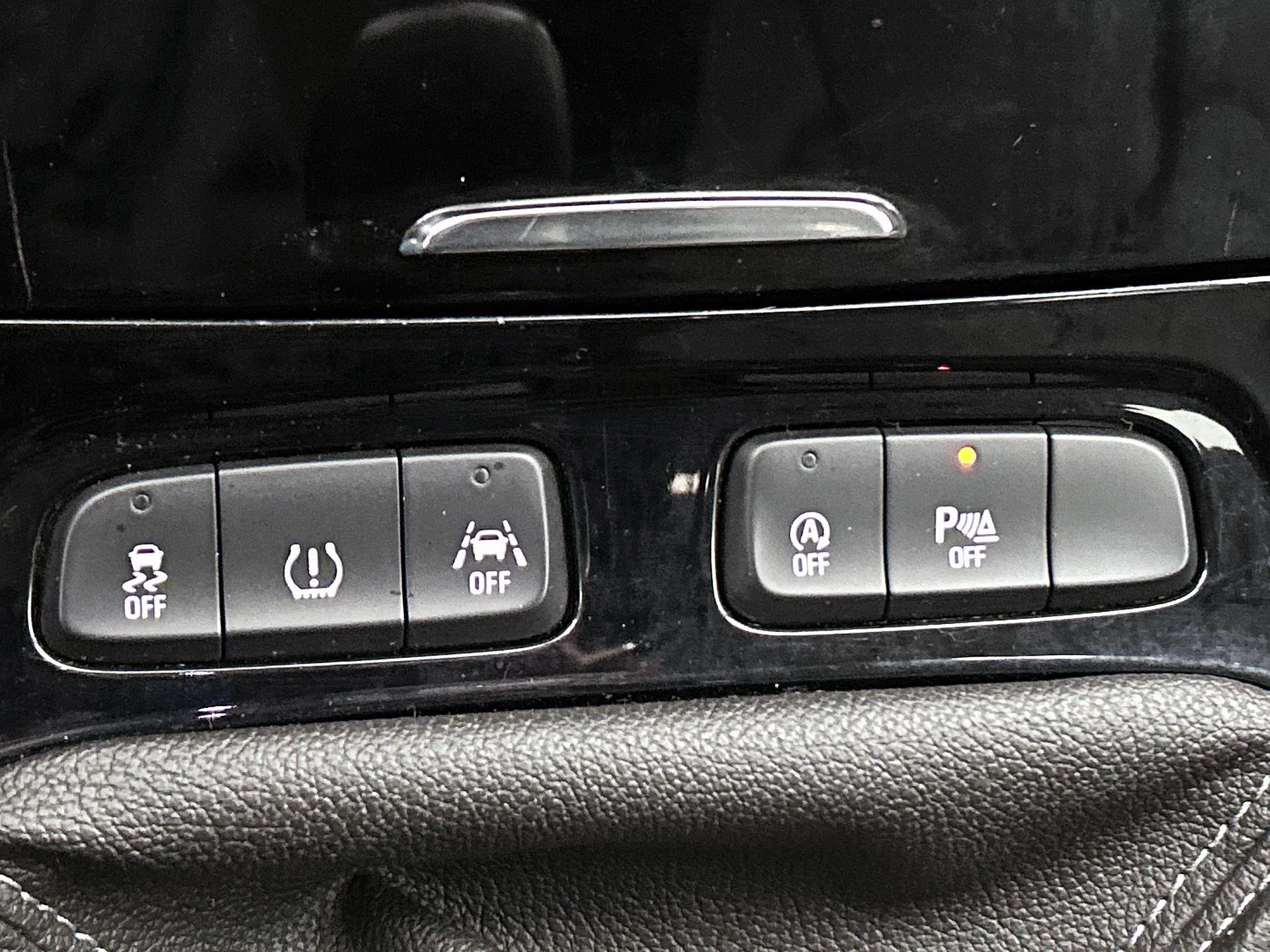 Opel-Grandland X-image-9