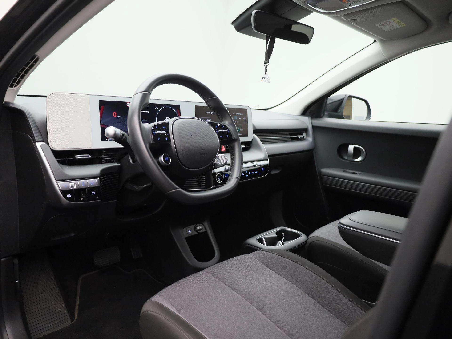 Hyundai-IONIQ 5-image-34