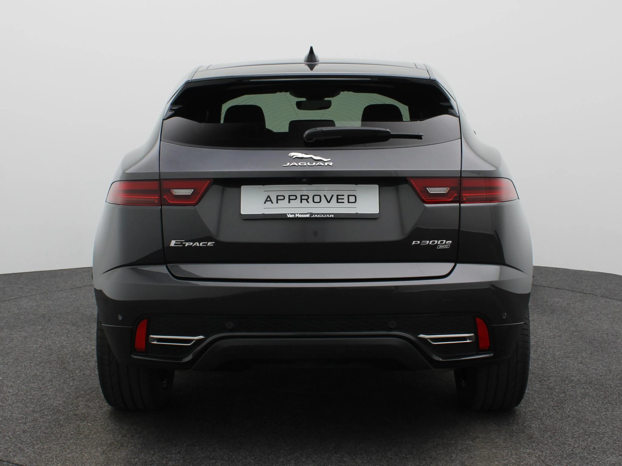 Jaguar-E-PACE-image-5