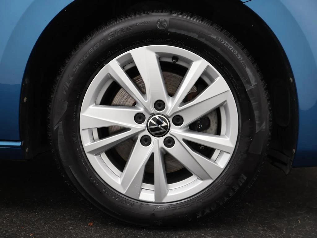 Volkswagen Touran Touran Trendline 1.5TSI 150PK *PANODAK*7 ZITPLAATSEN*CAMERA*ACC*PDC*APP-CONNECT*...*