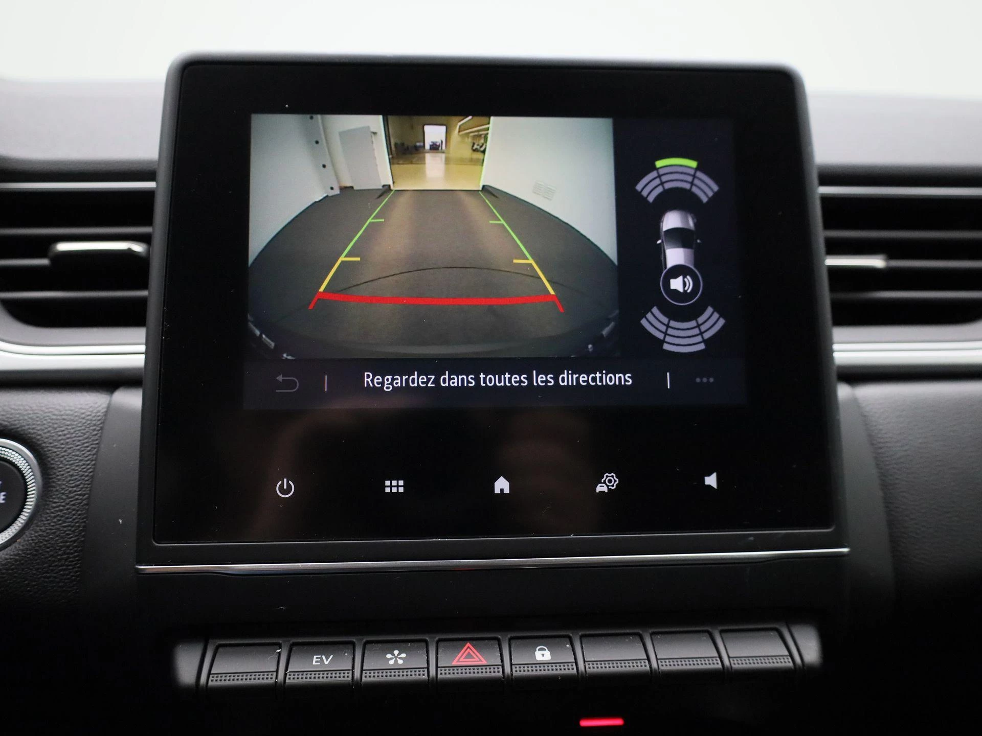 Renault-Captur-image-27