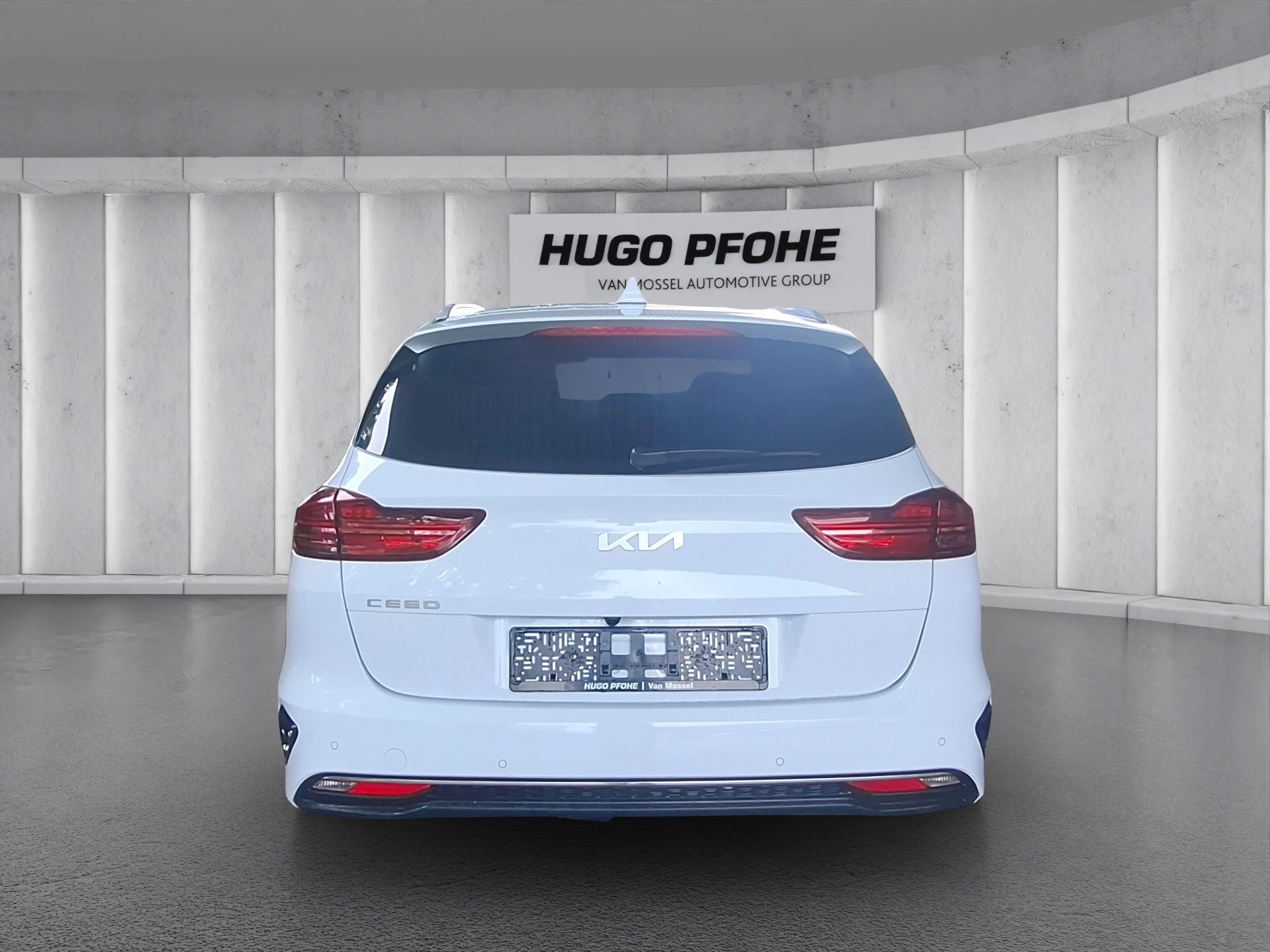 Kia Ceed Kombi*1.5 T-GDI*Spirit*SHZ*LRHZ*NAVI*JBL*RFK*PDC*AHK