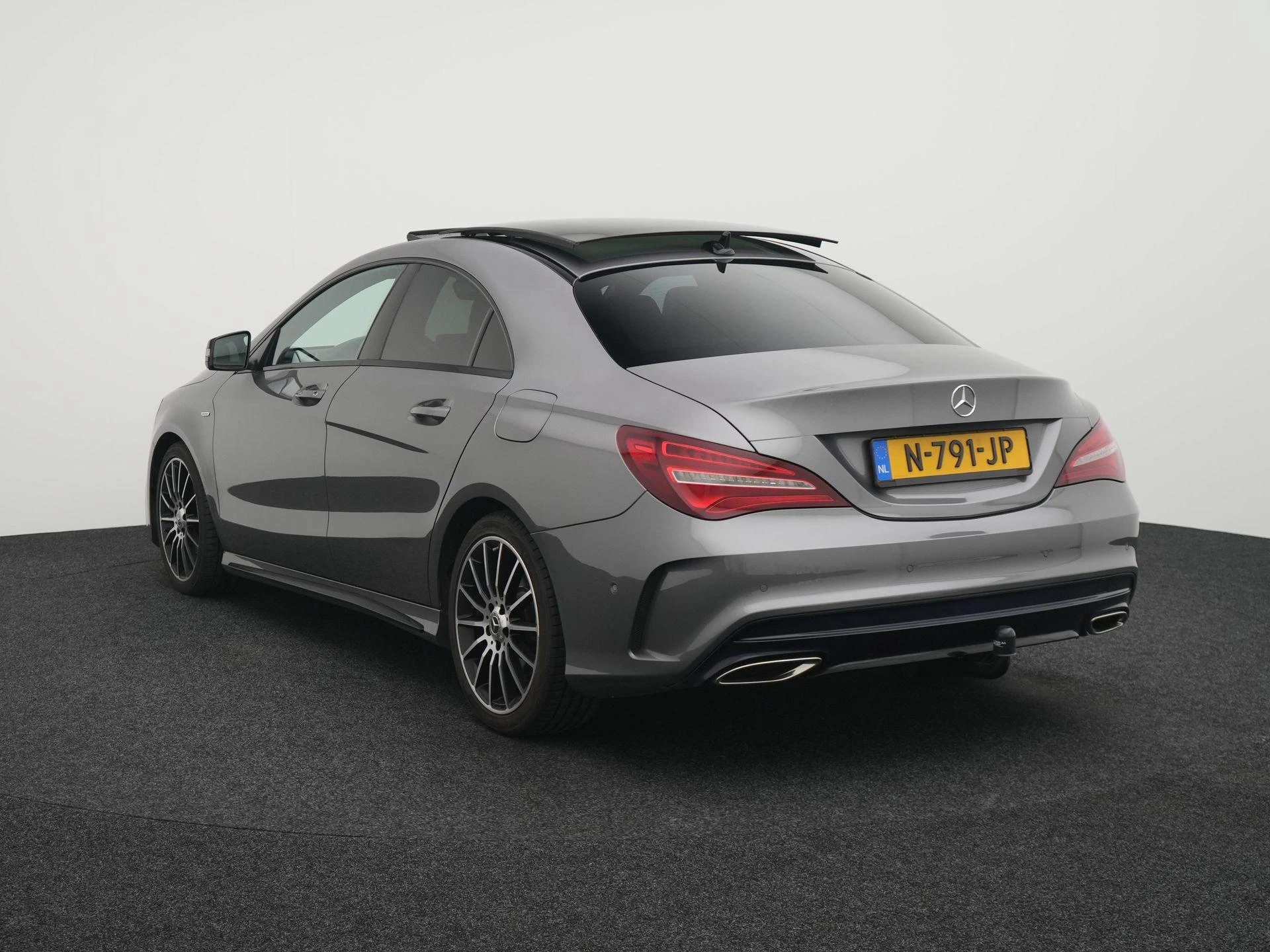 Mercedes-Benz CLA 200 Prestige