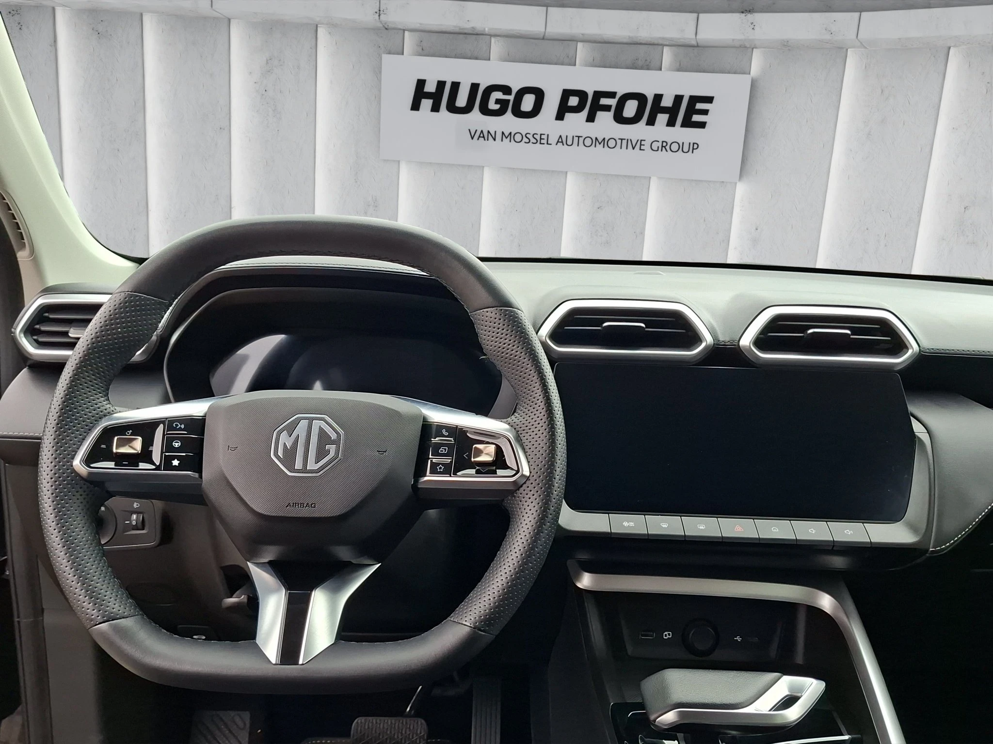 MG-ZS-image-11