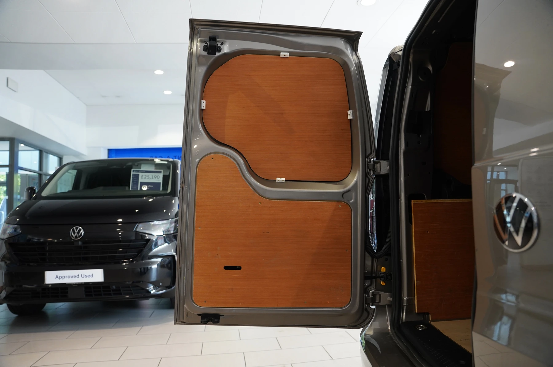Volkswagen-Caddy-image-30