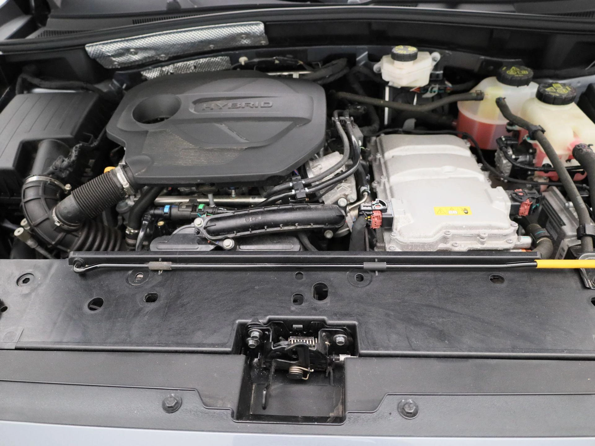 MG-ZS-image-27