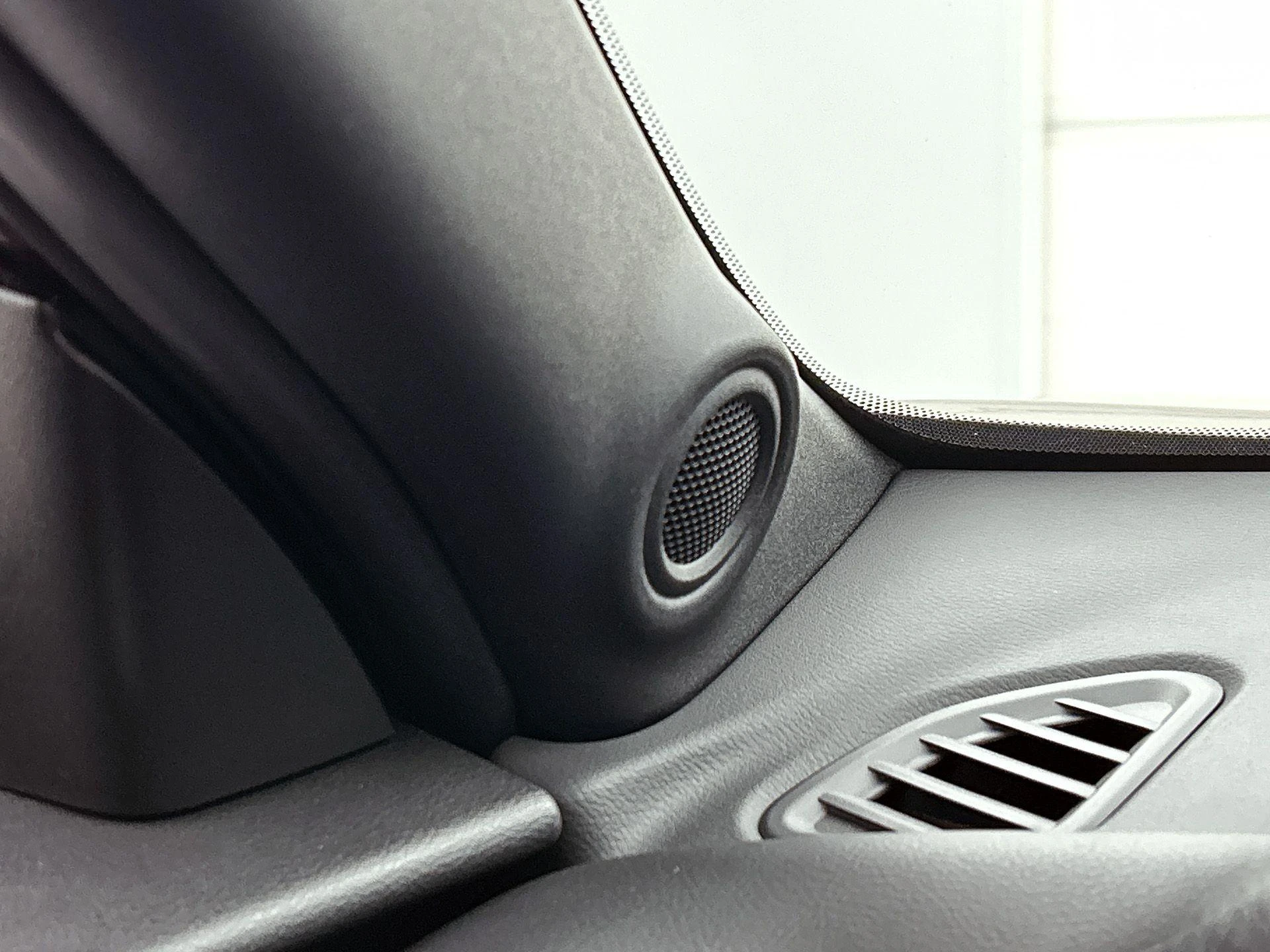 Nissan-Juke-image-10