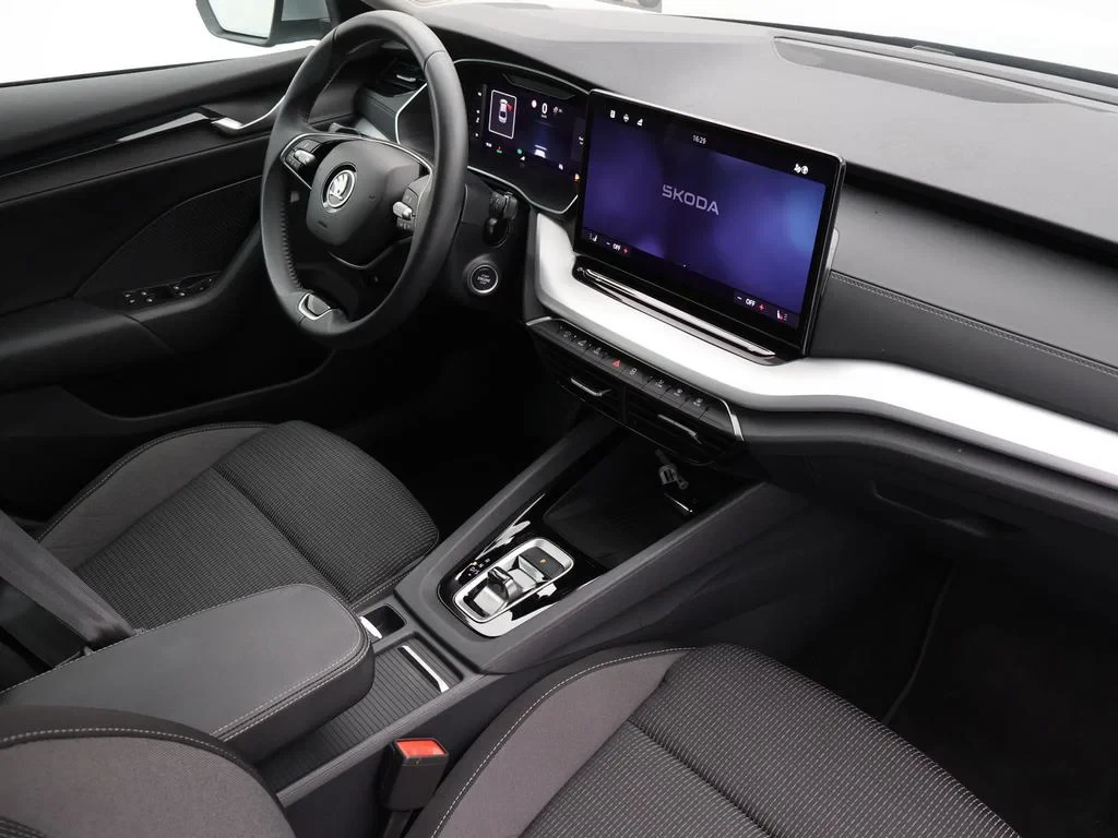 Škoda-Octavia-image-2
