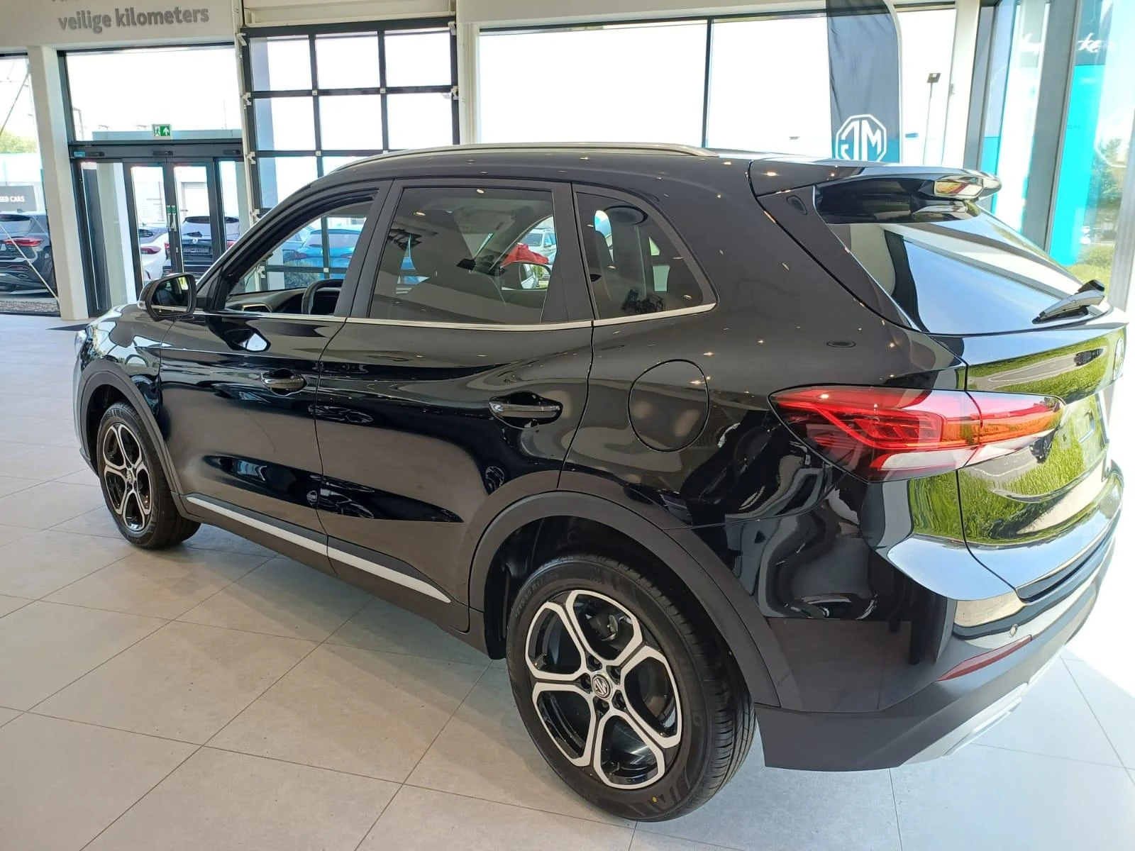 MG-ZS-image-4