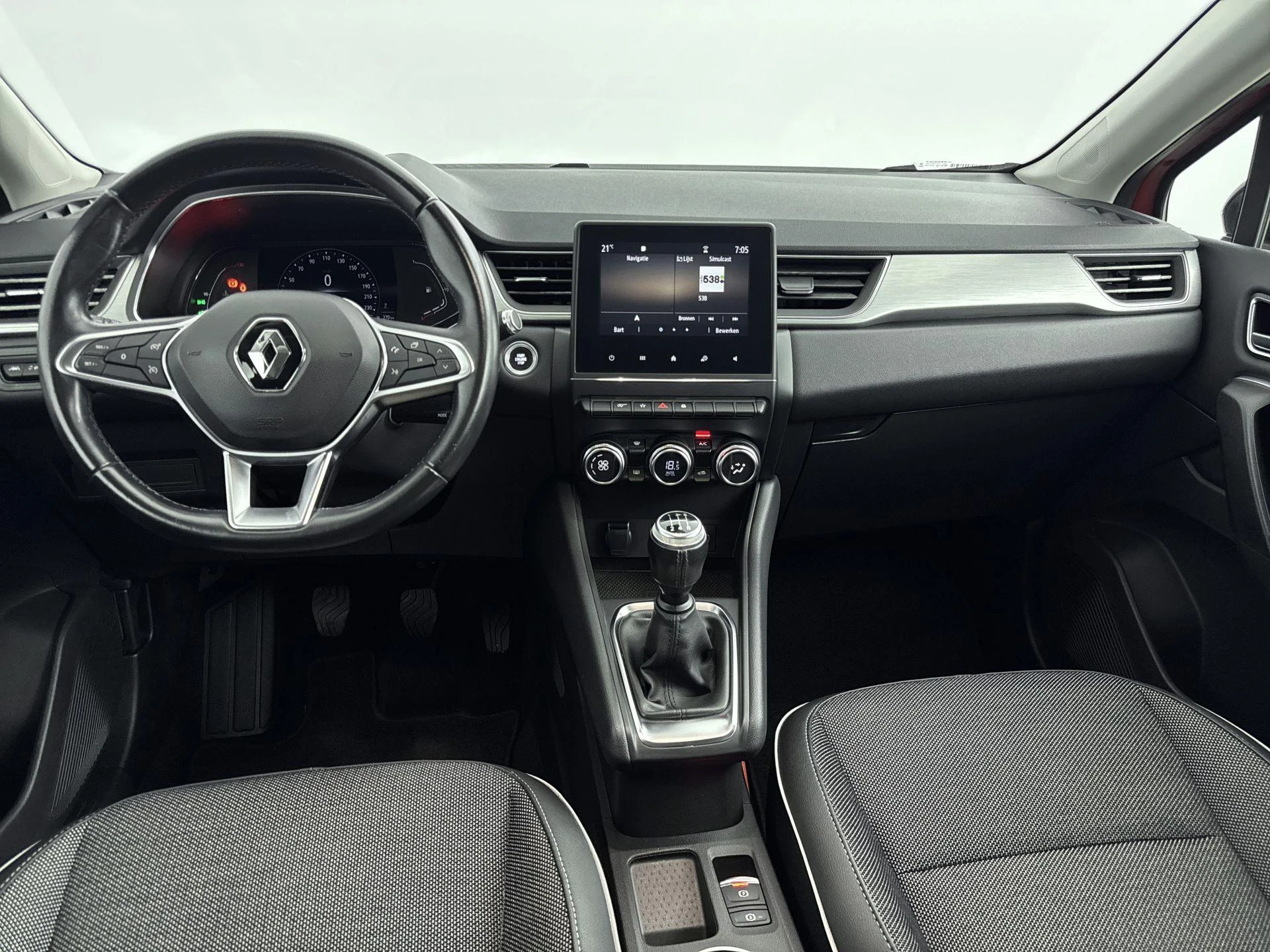 Renault-Captur-image-17