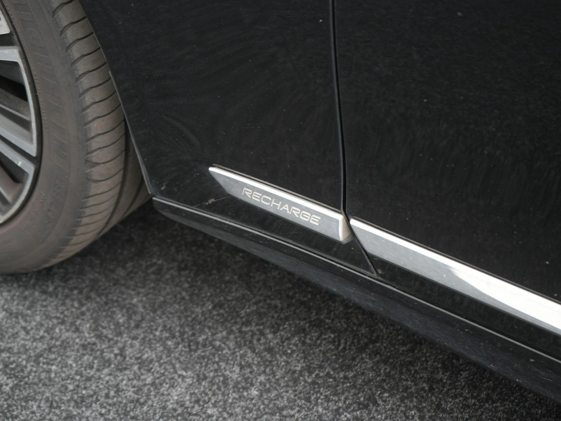 Volvo-S90-image-41