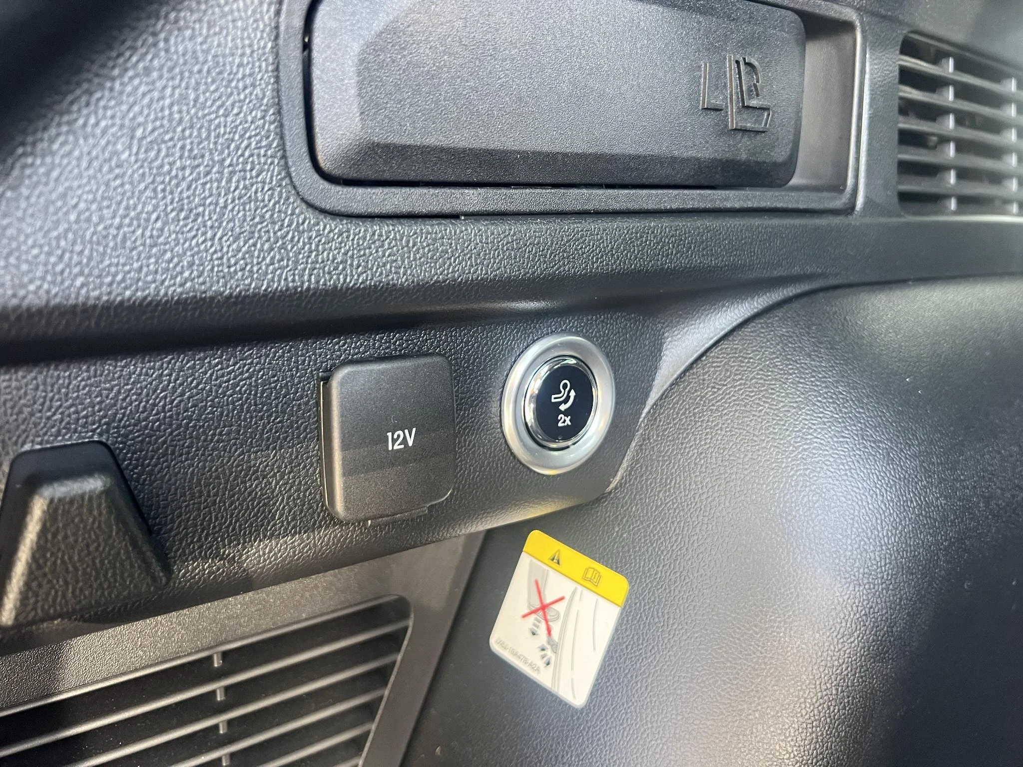 Ford-Kuga-image-17