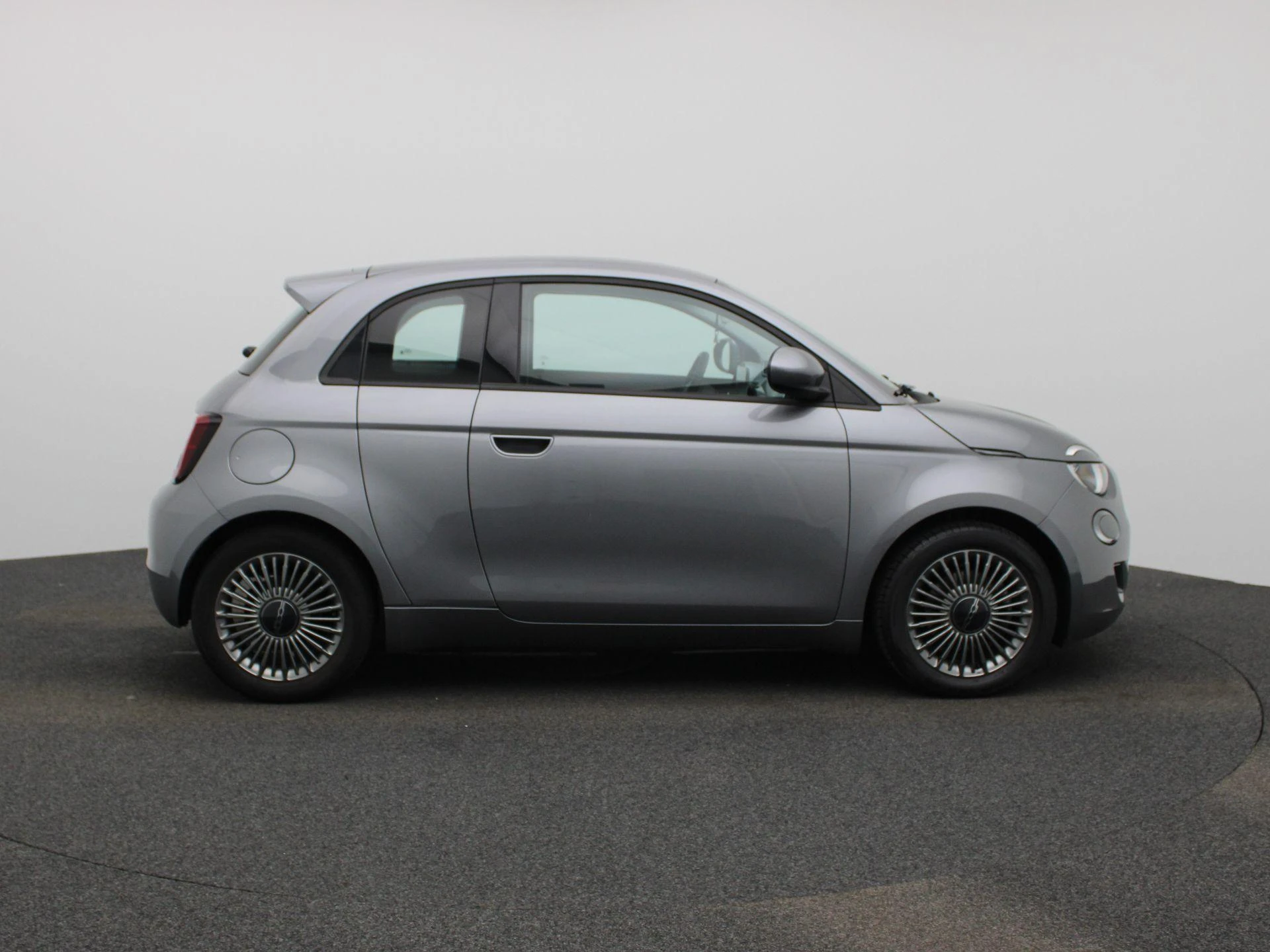 Fiat-500-image-5