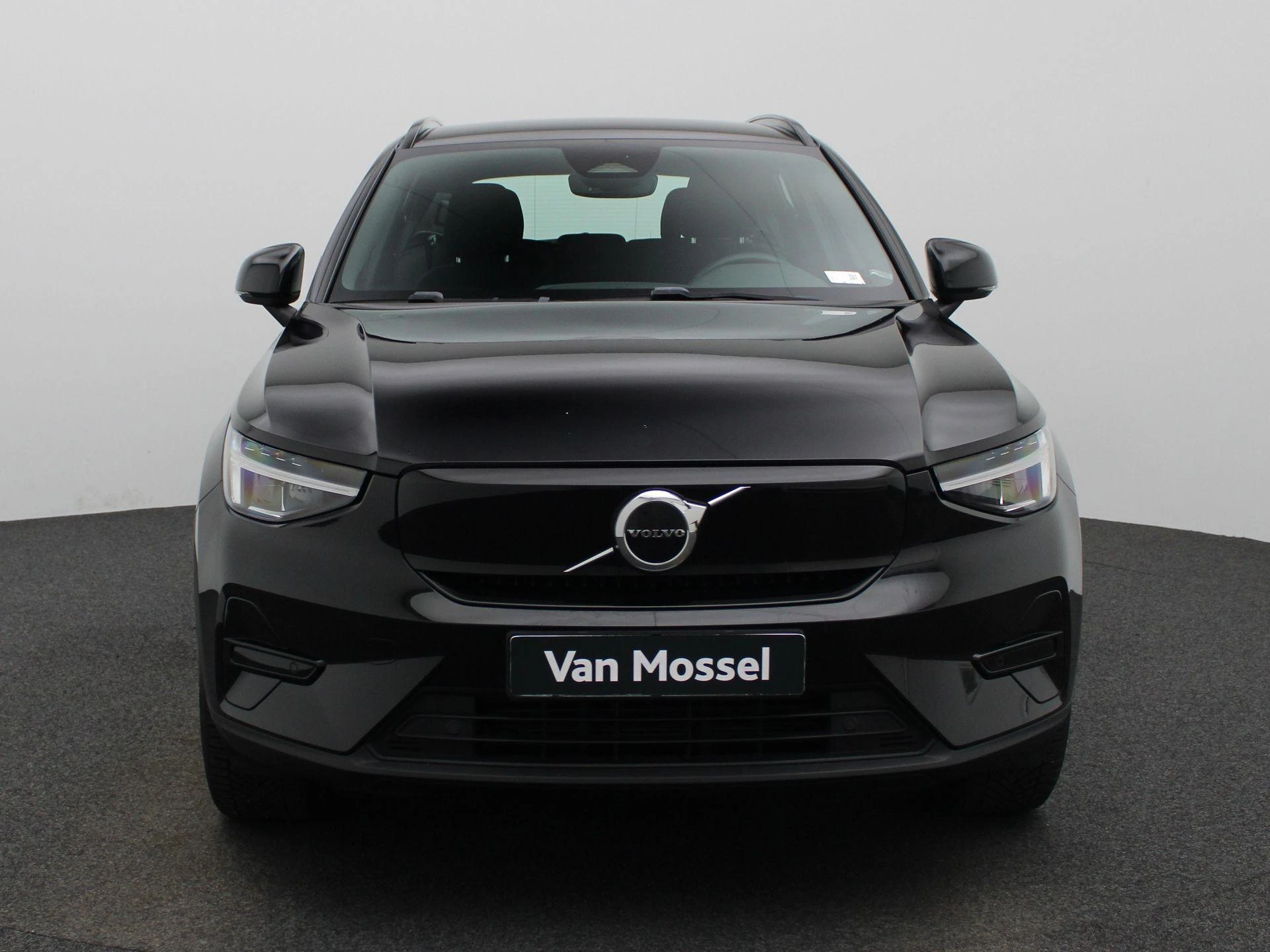 Volvo-XC40-image-4