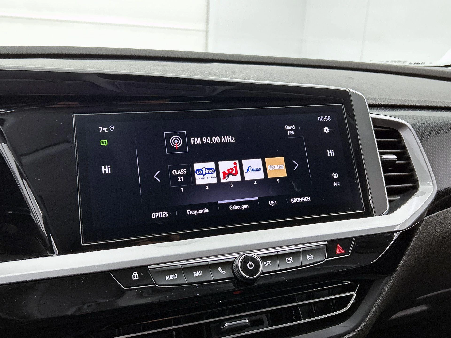 Opel-Grandland-image-6