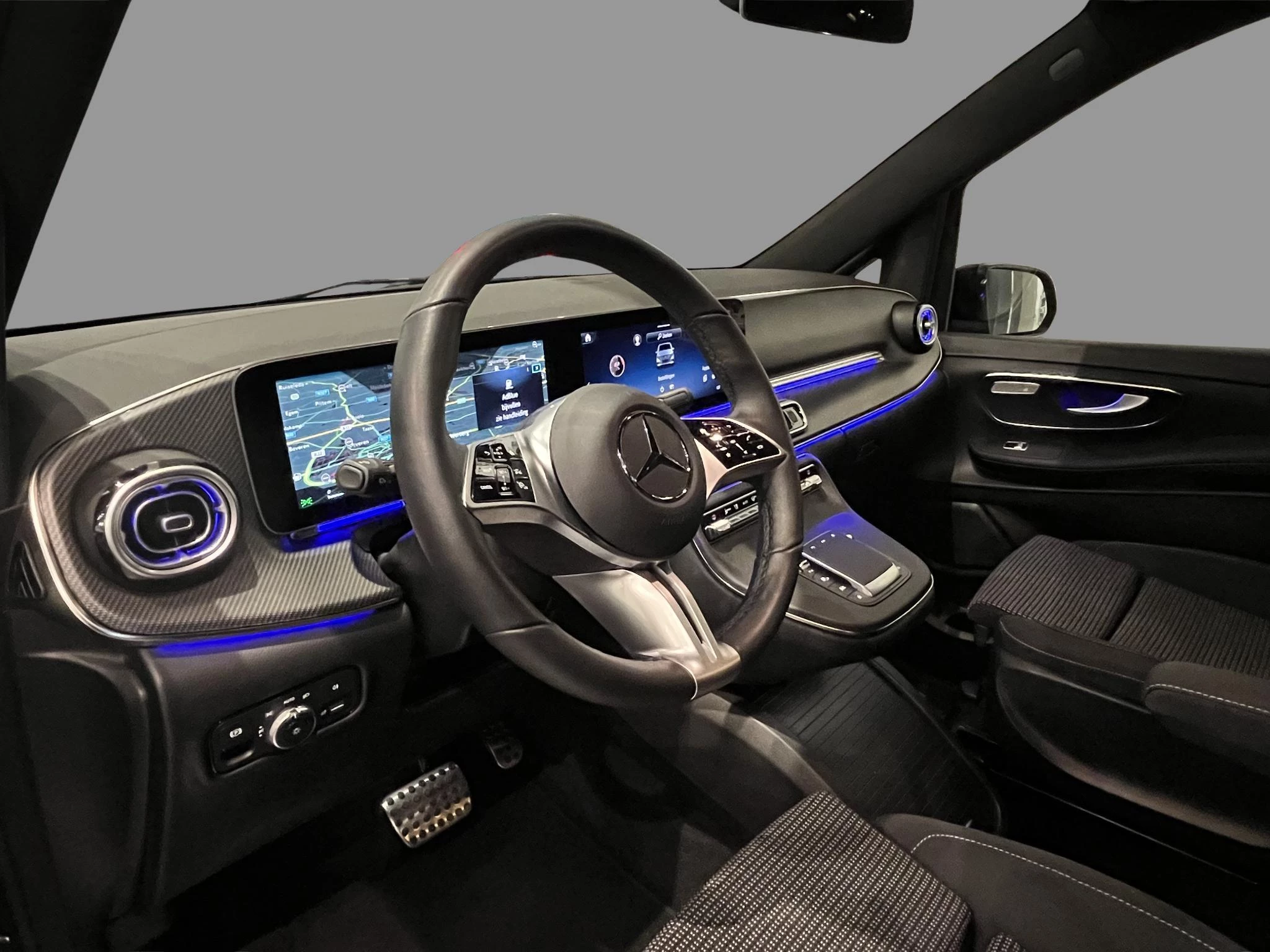 Mercedes-Benz-Classe V-image-13