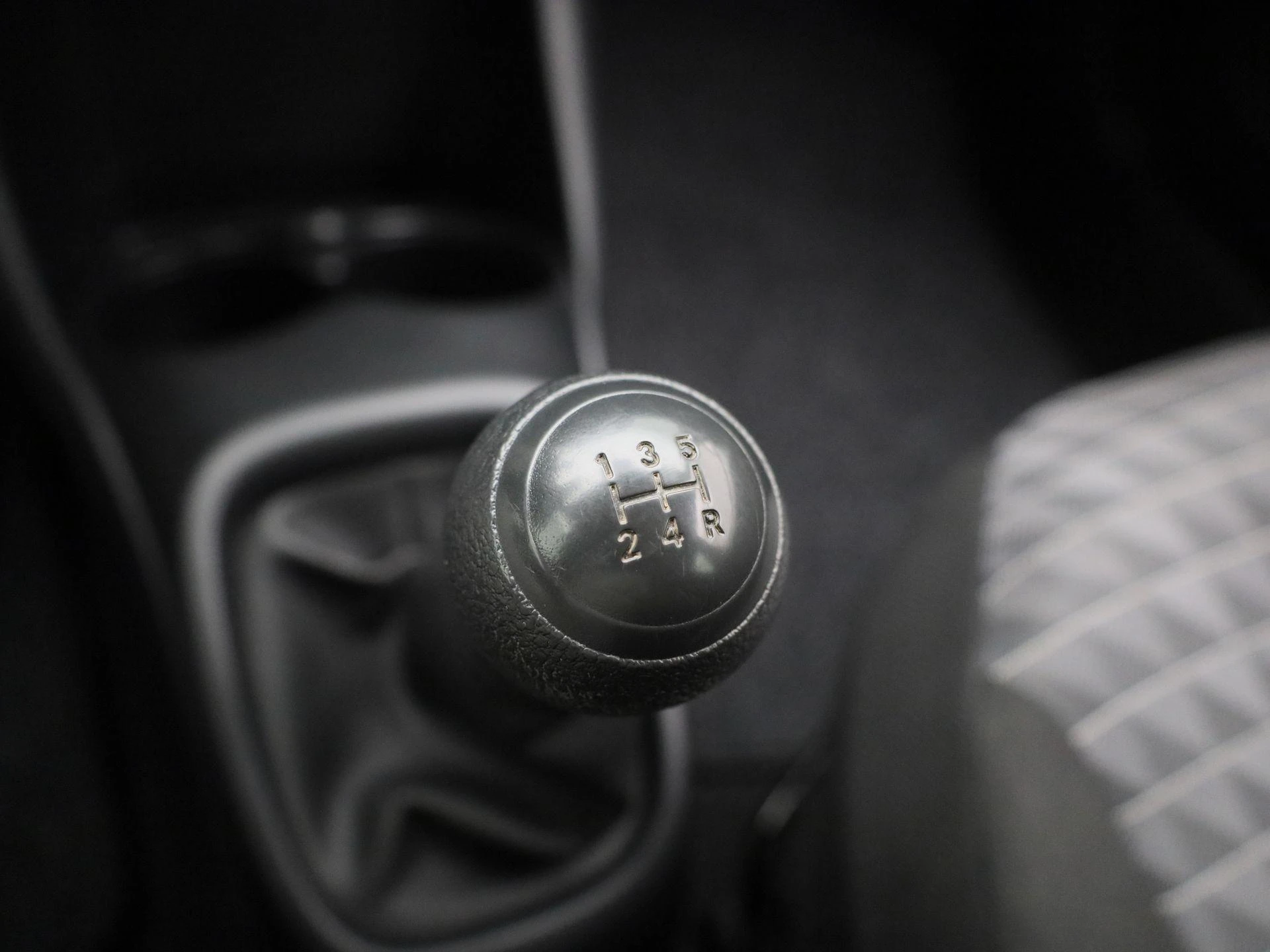 Peugeot-108-image-21
