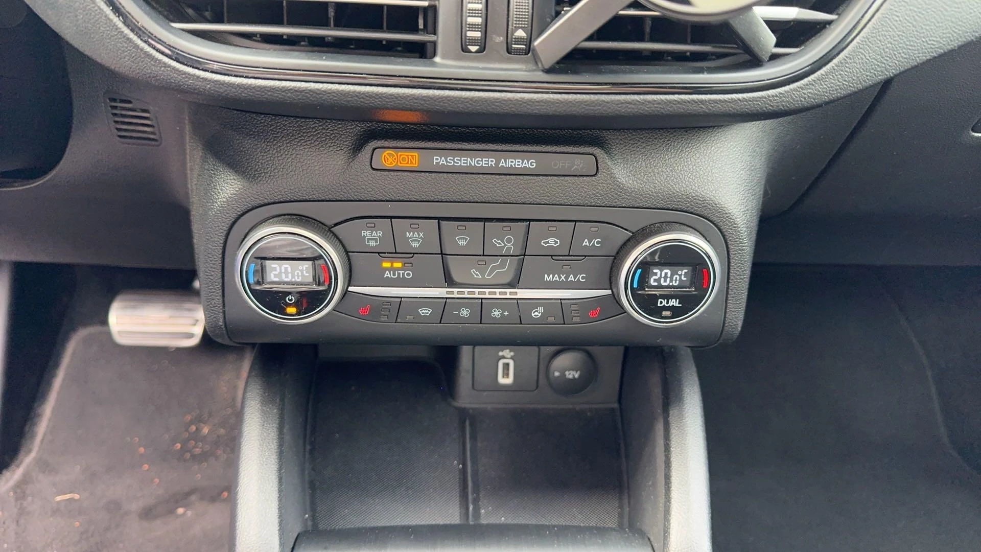 Ford-Focus-image-12