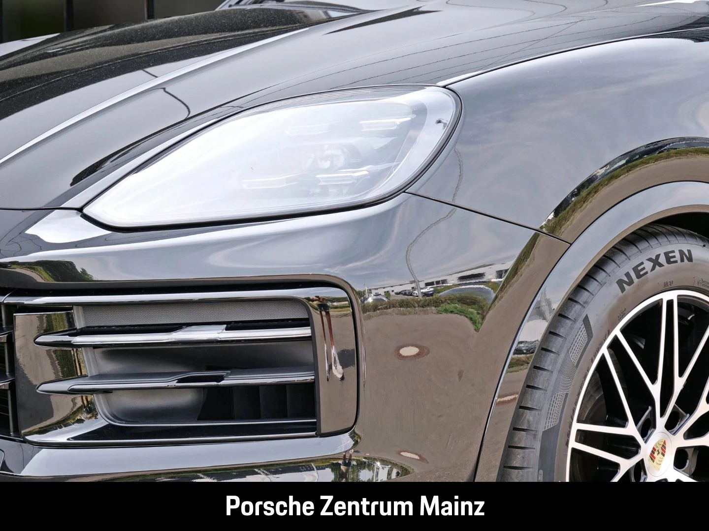 Porsche-Cayenne-image-9