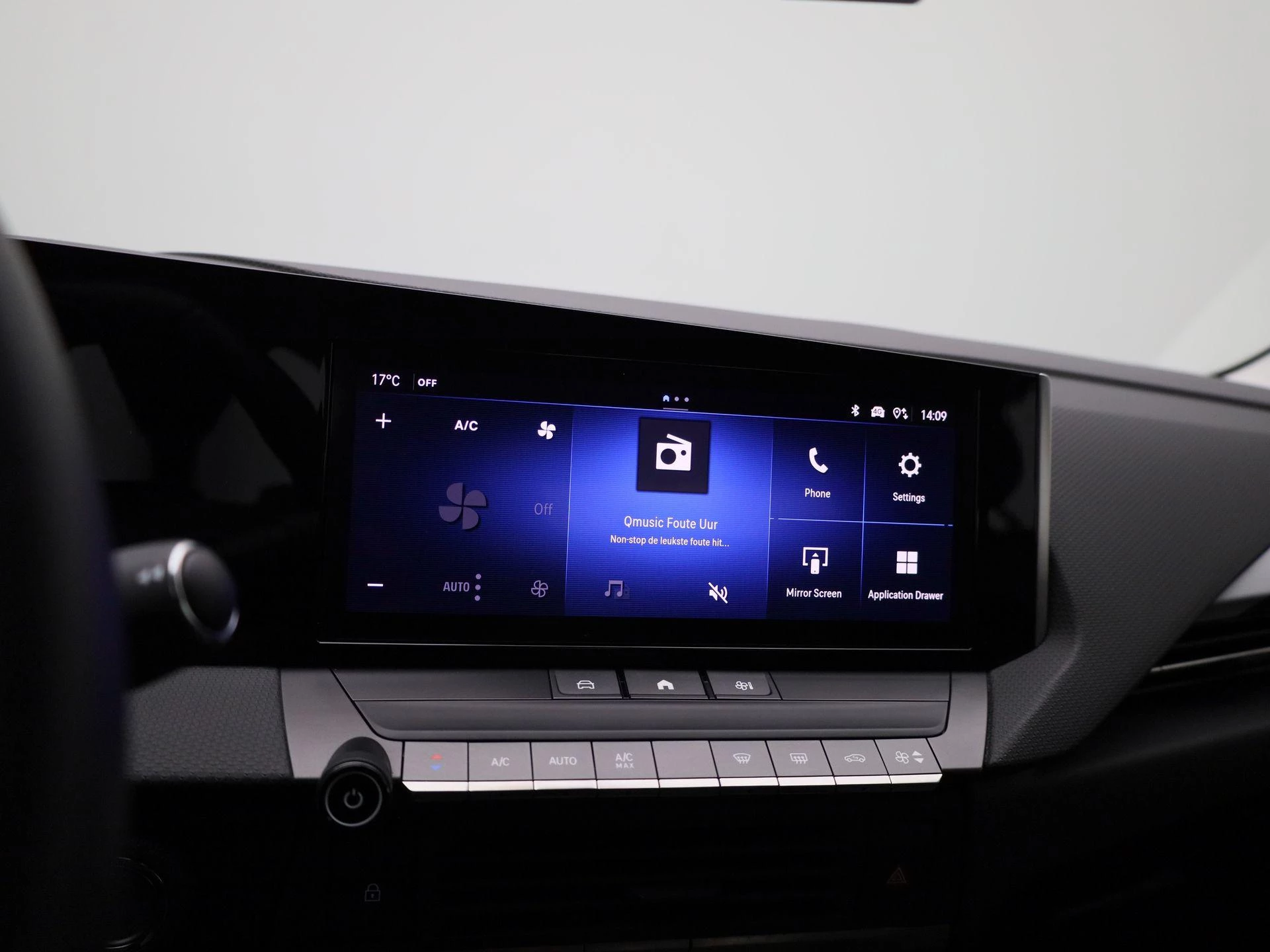 Opel-Astra-image-13