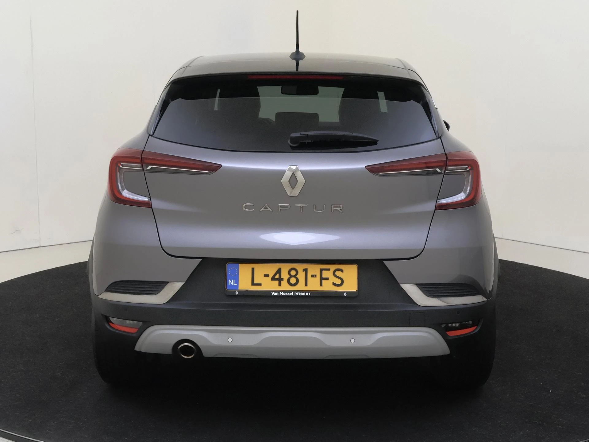 Renault-Captur-image-6