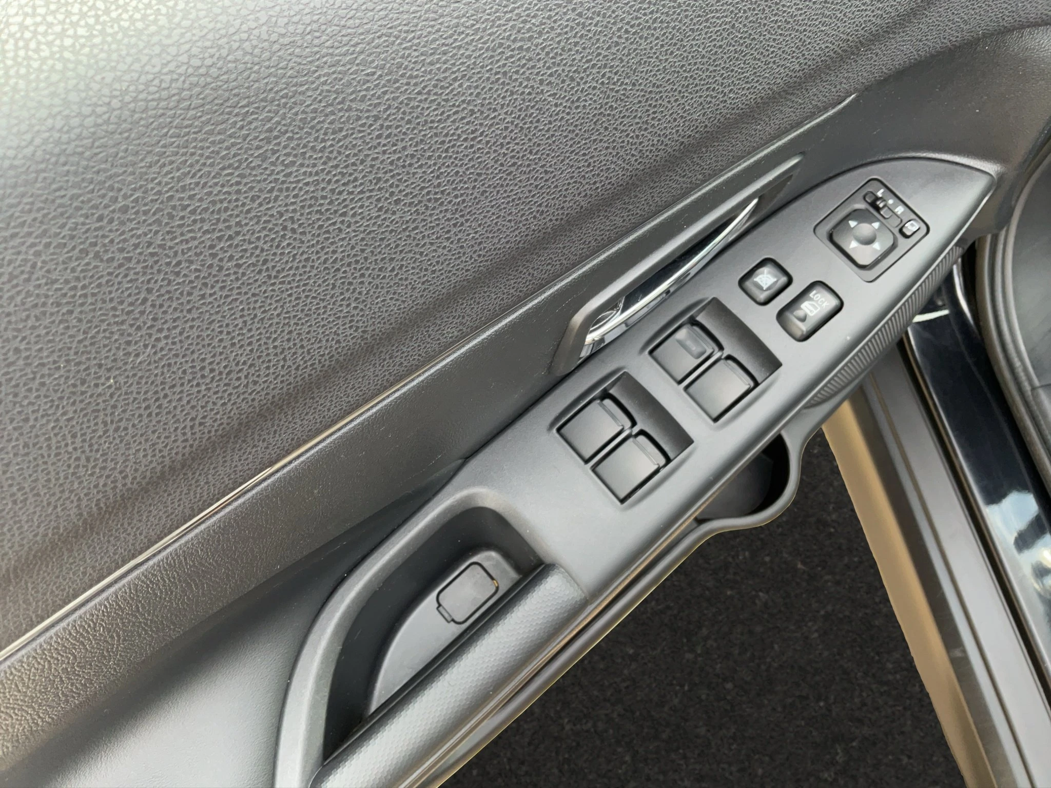Mitsubishi-ASX-image-16