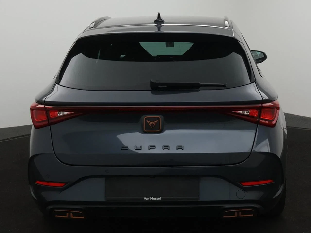 CUPRA Leon Sportstourer ST e-Hybrid (PHEV) Leon Break PHEV 1.4e-HYBRID 204PK *AUTOMAAT*LEDER*SPORTZETELS*CAMERA*PDC*NAVI*APP-CONNECT*ACC*...*