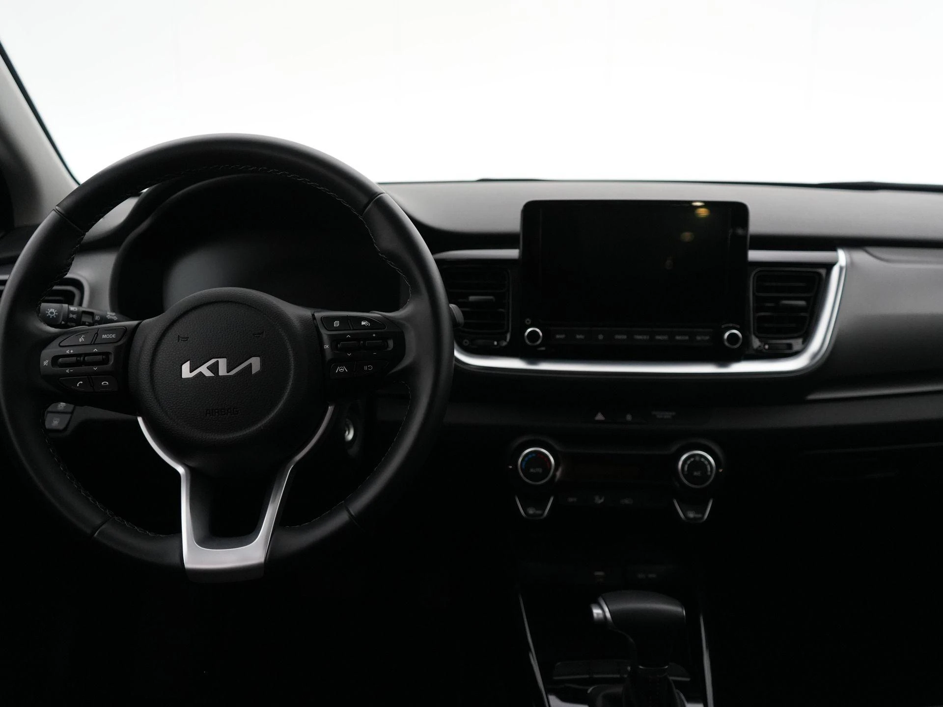 Kia-Stonic-image-12