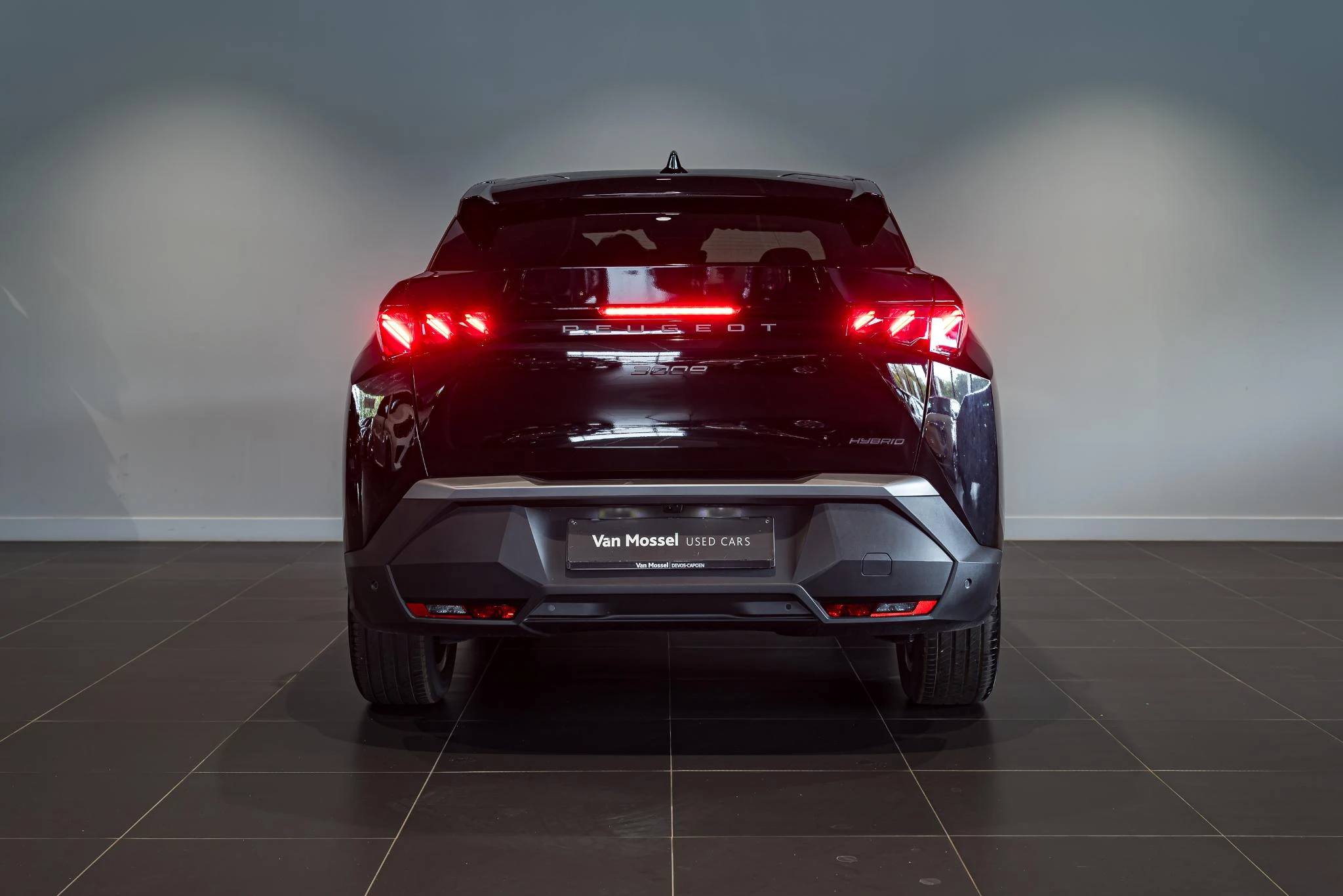 Peugeot 3008 1.2 HYBRID 145 e-DSC6 GT