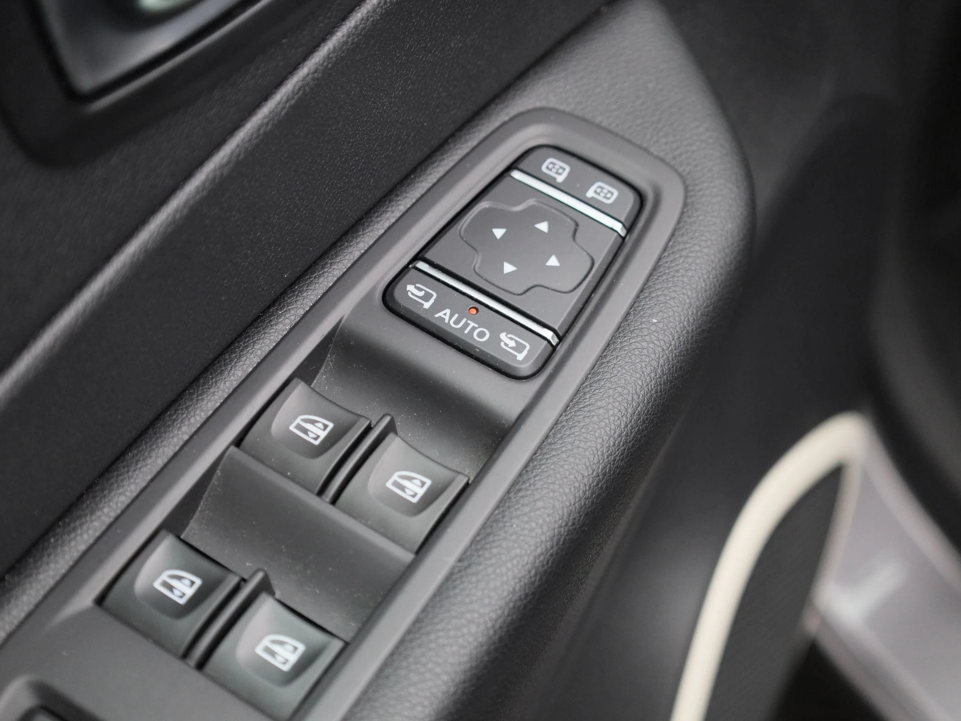 Renault-Captur-image-28