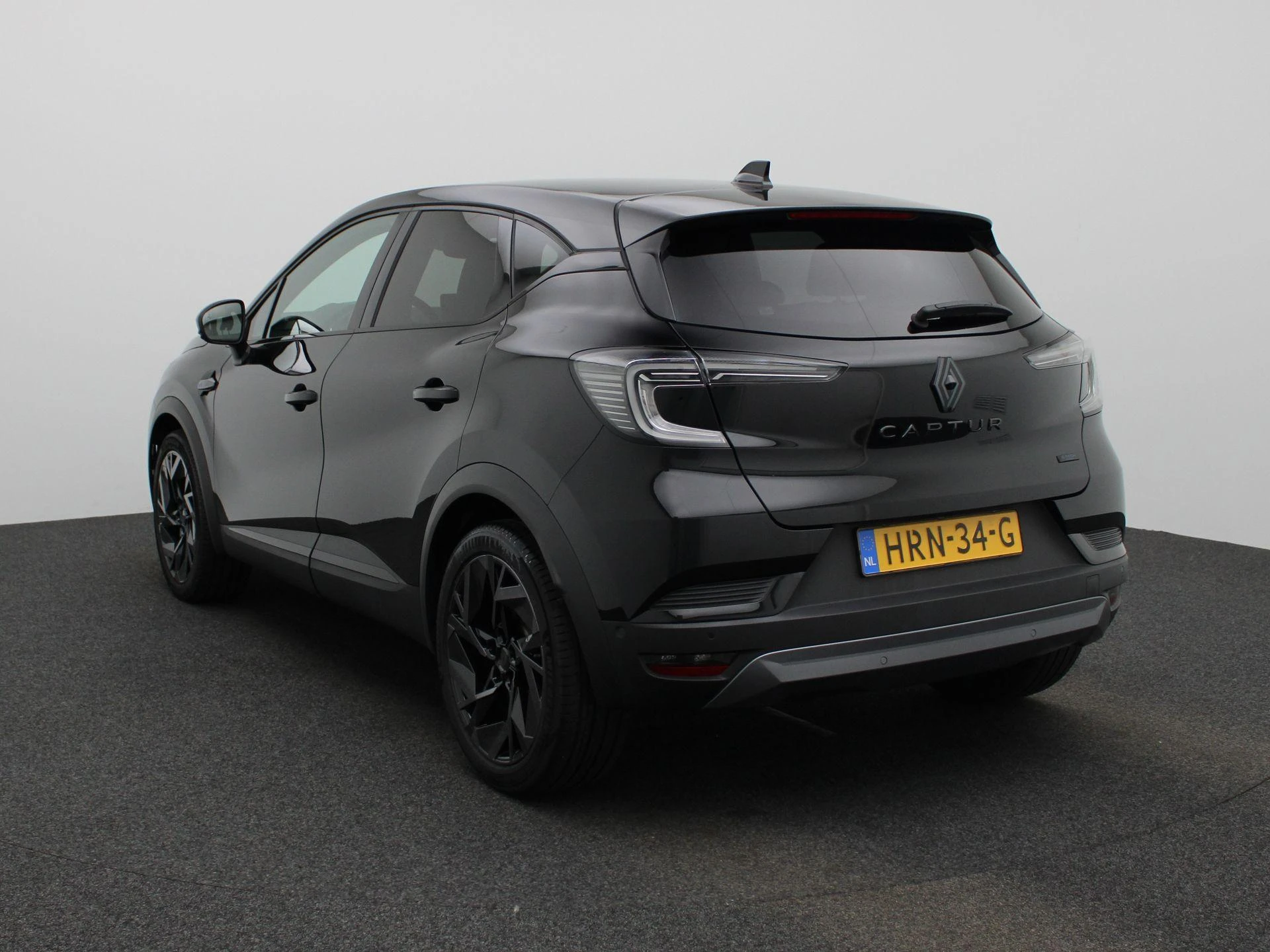 Renault-Captur-image-1