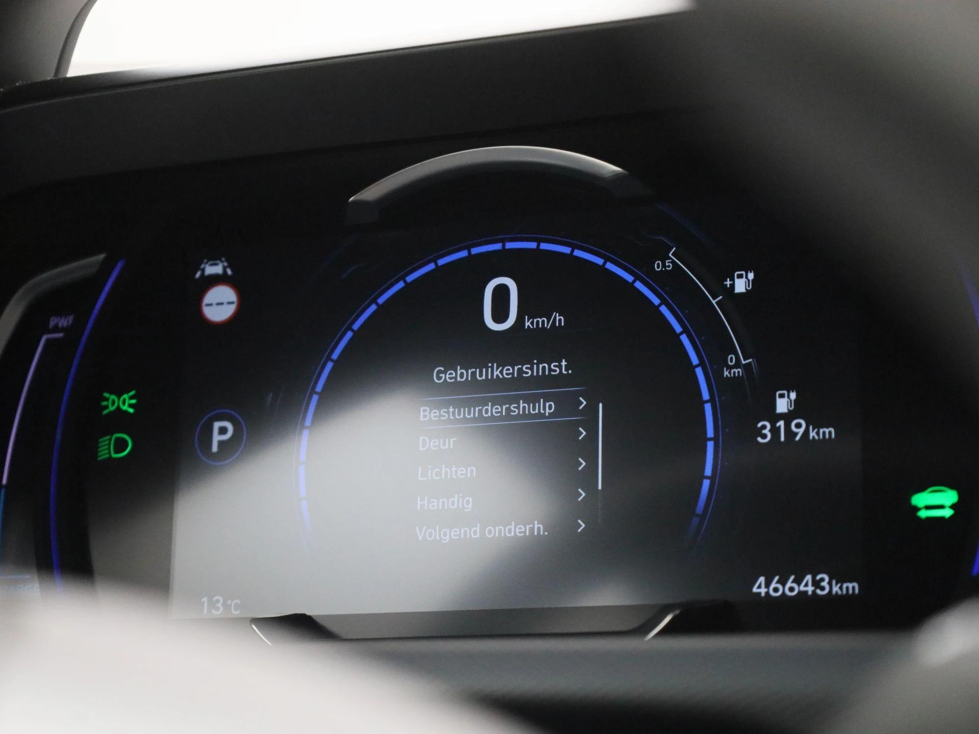 Hyundai-IONIQ-image-24