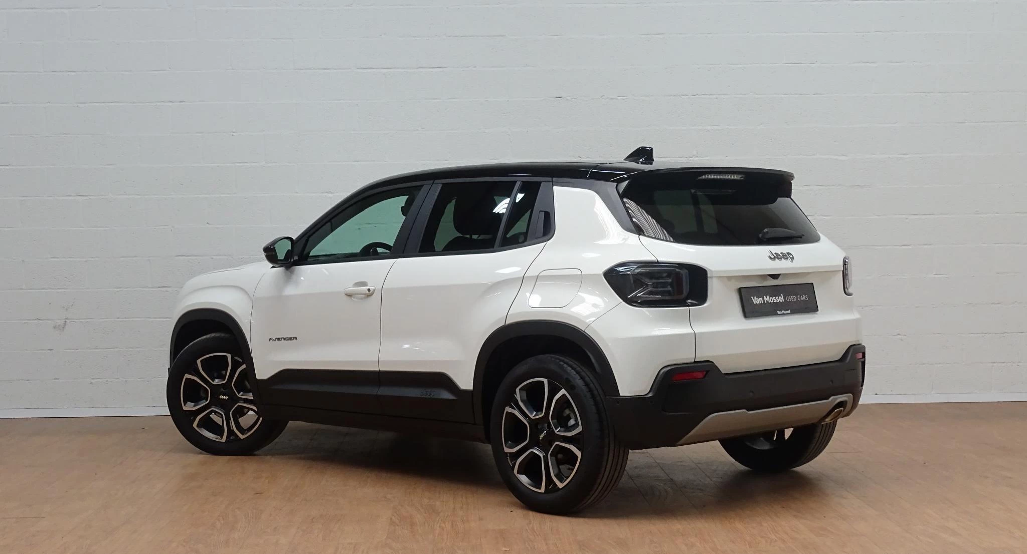 Jeep Avenger 1.2T Summit