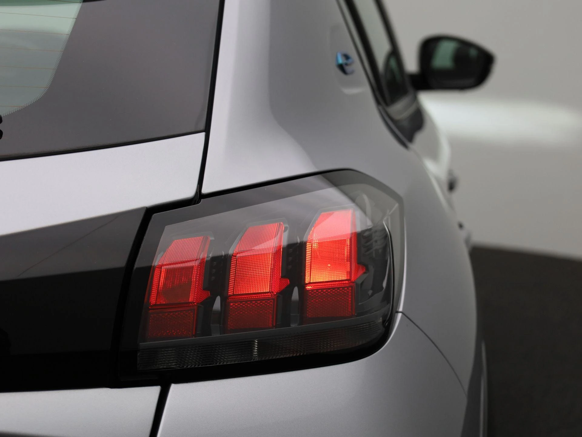 Peugeot e-208 EV Active Pack 50 kWh