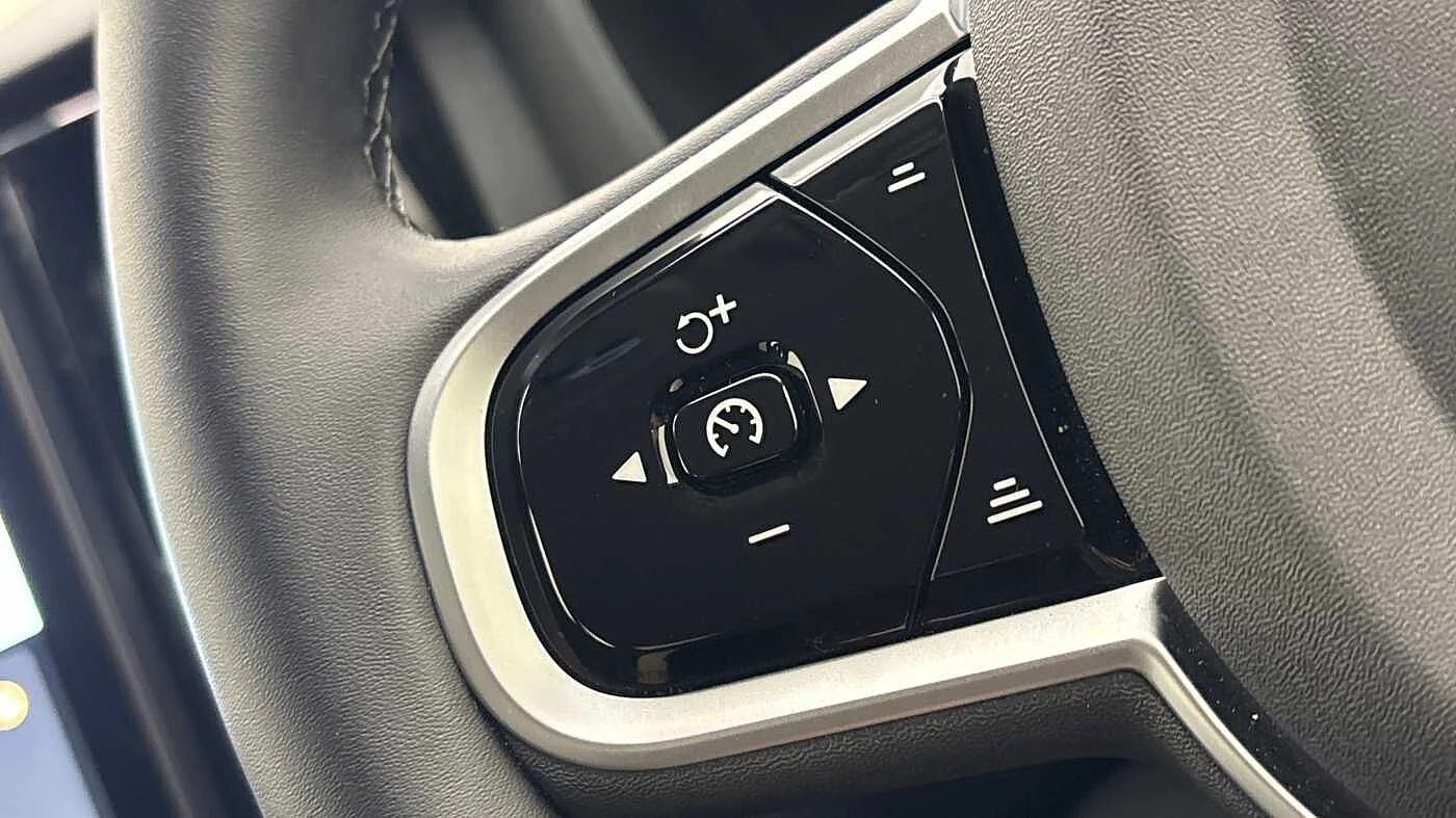 Volvo-XC60-image-30