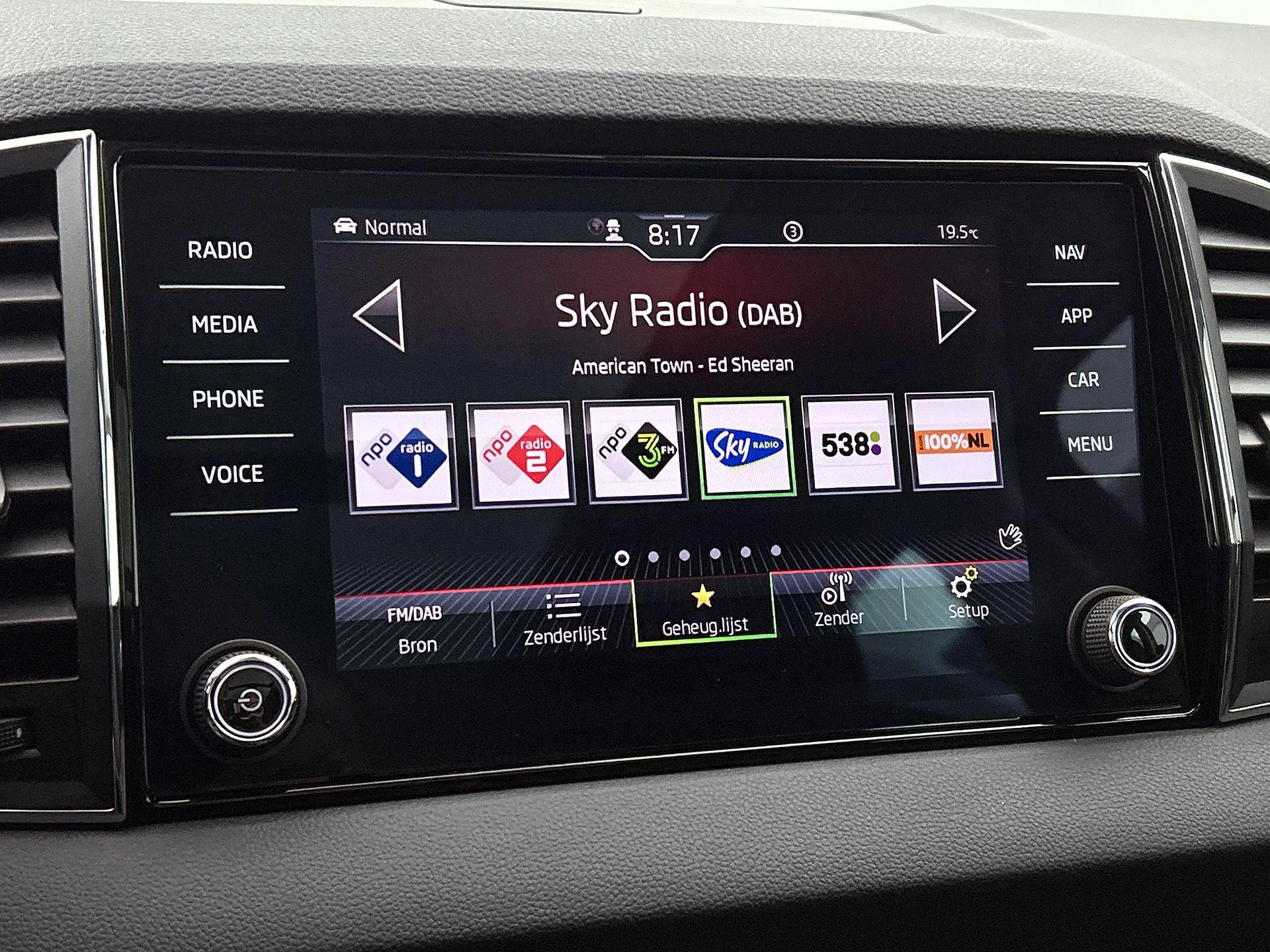 Škoda-Karoq-image-11