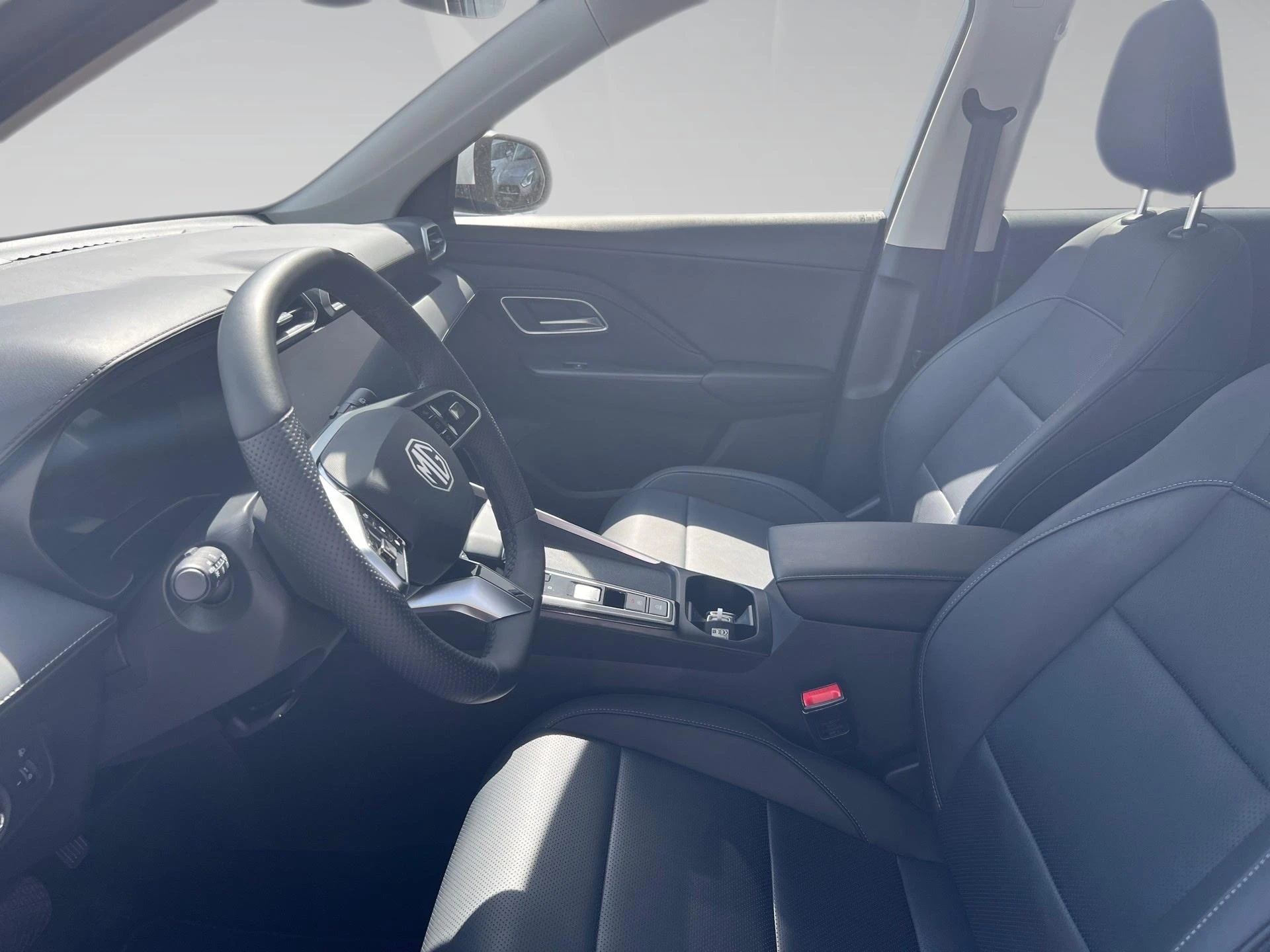 MG ZS Hybrid+ Luxury