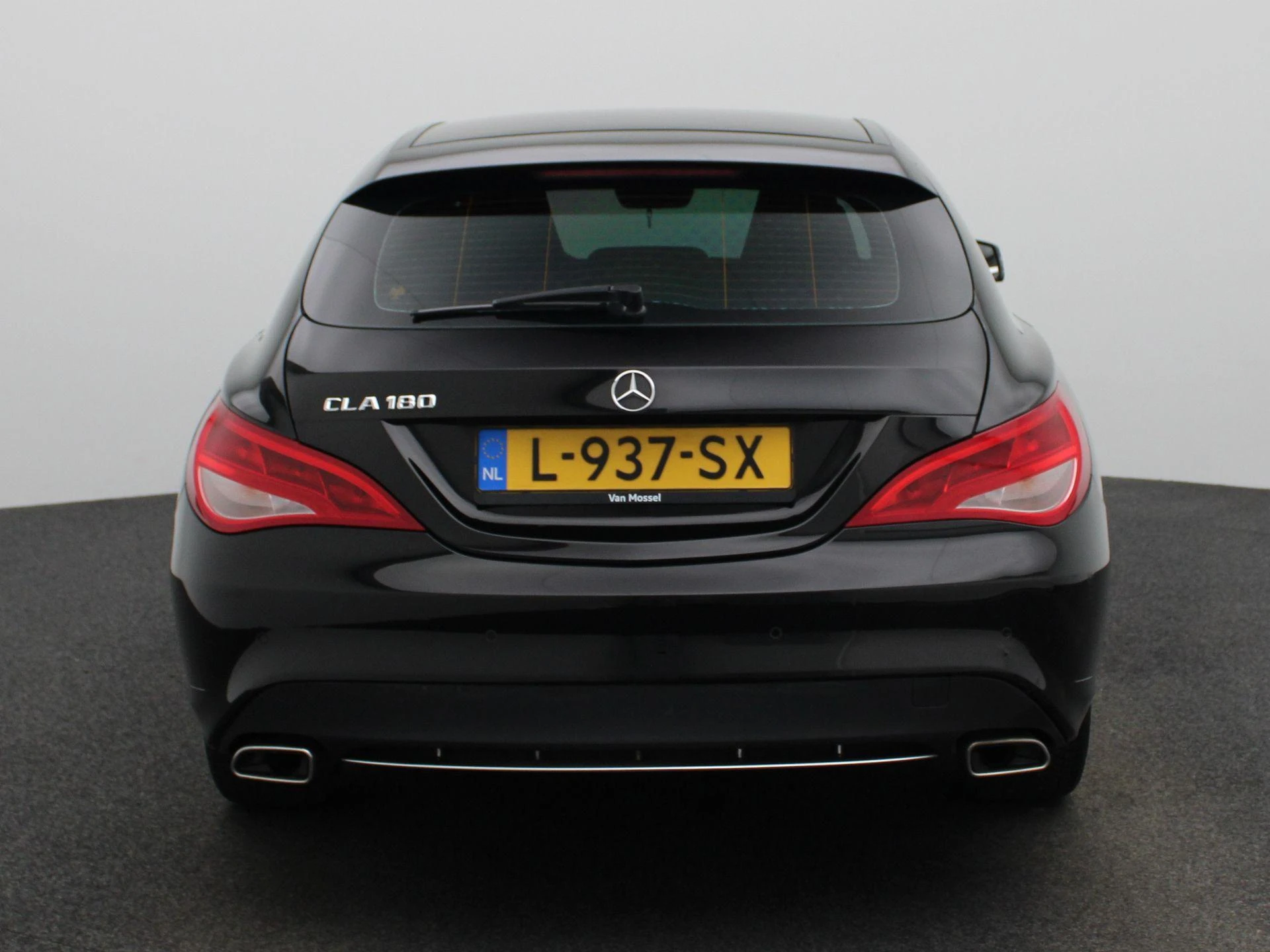 Mercedes-Benz CLA Shooting Brake 180 Ambition