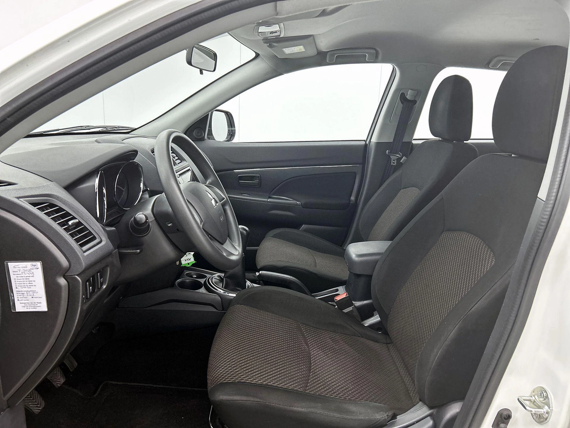 Mitsubishi-ASX-image-27