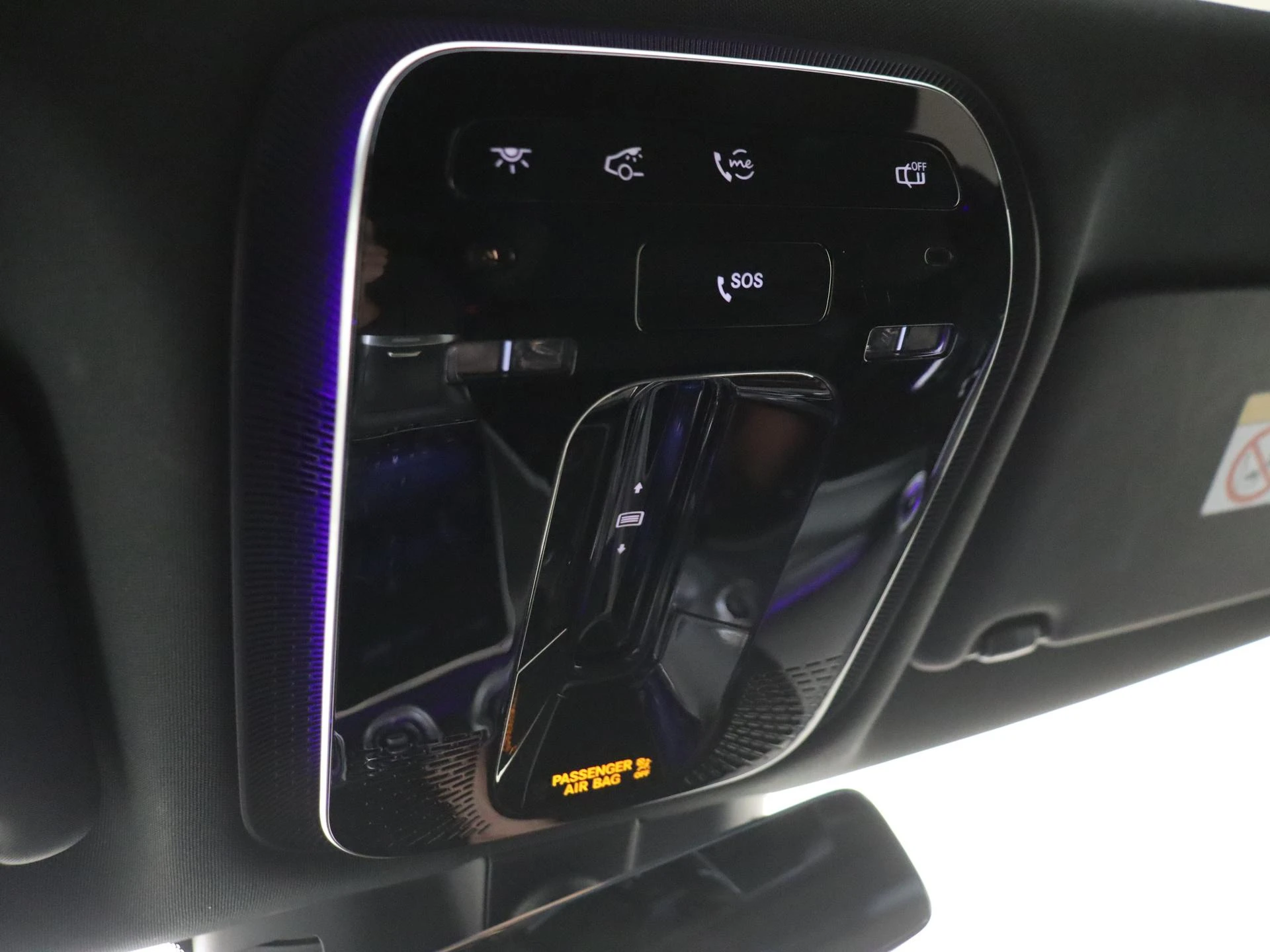 Mercedes-Benz-C-Klasse-image-21