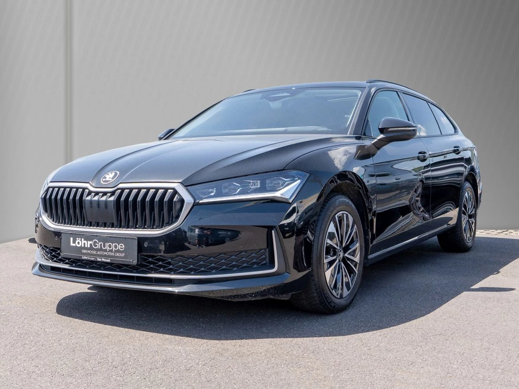 Škoda Superb Combi 2.0 TDI DSG Selection AHK, Panoramadach