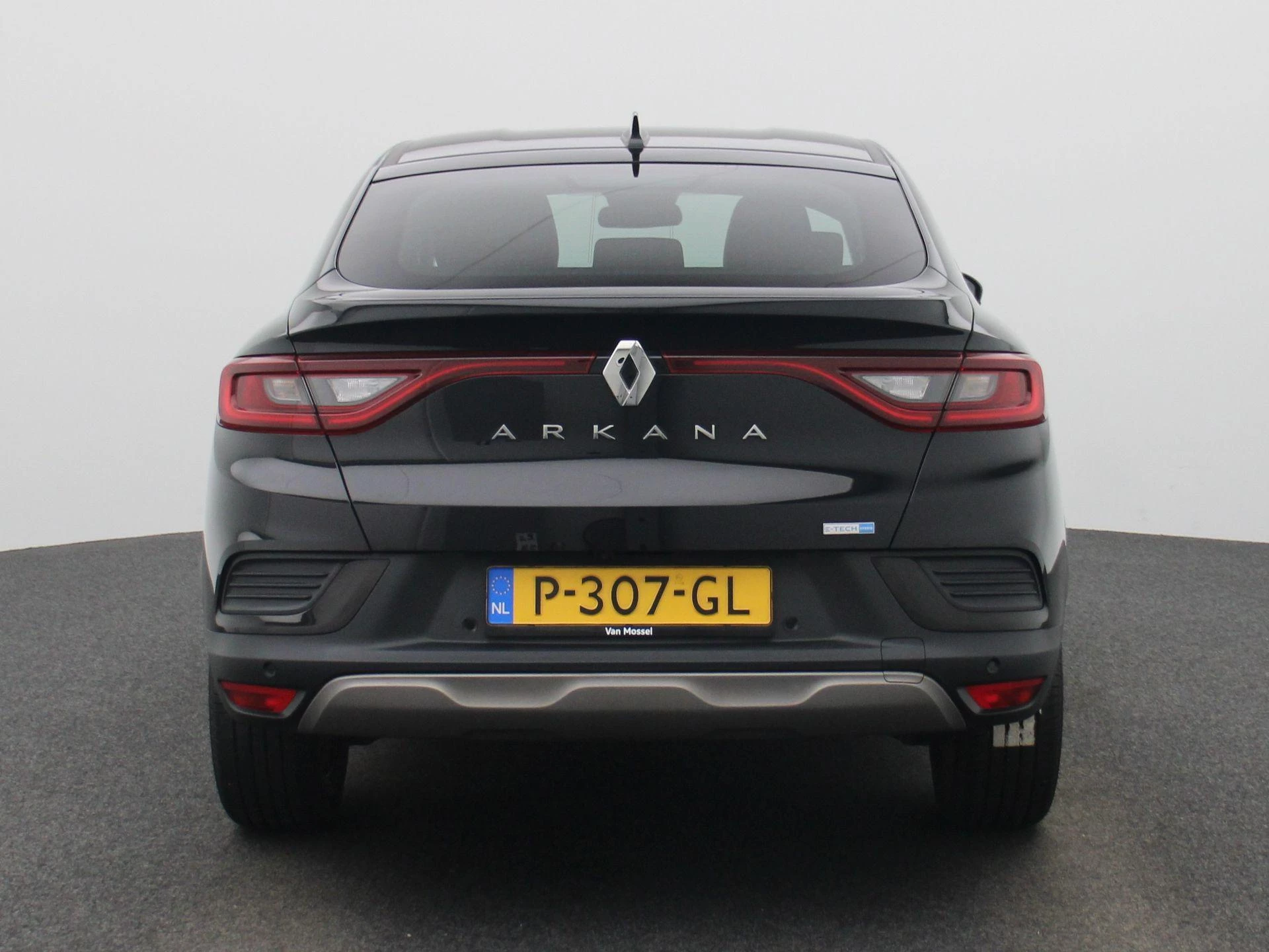 Renault-Arkana-image-4