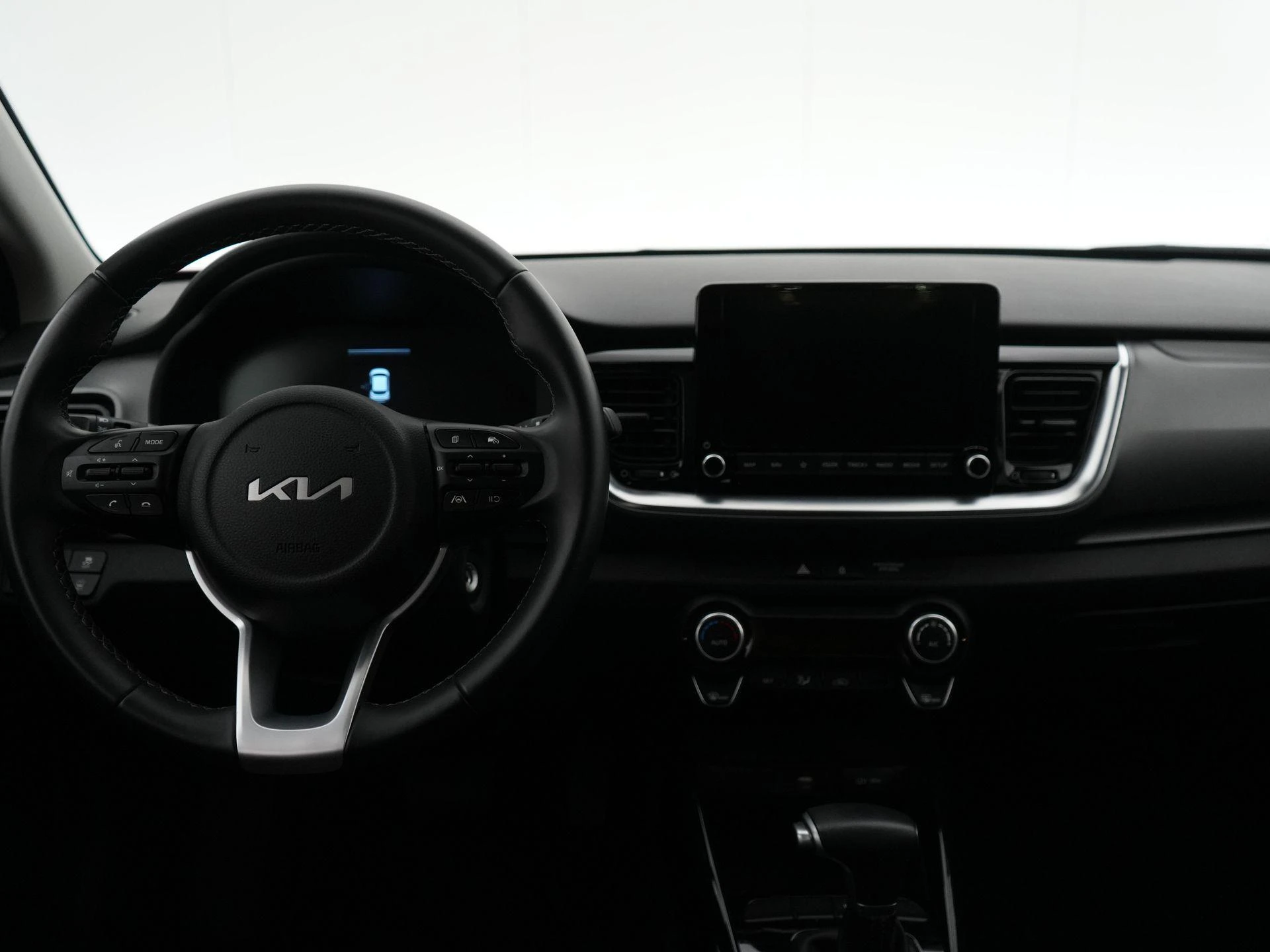 Kia-Stonic-image-6