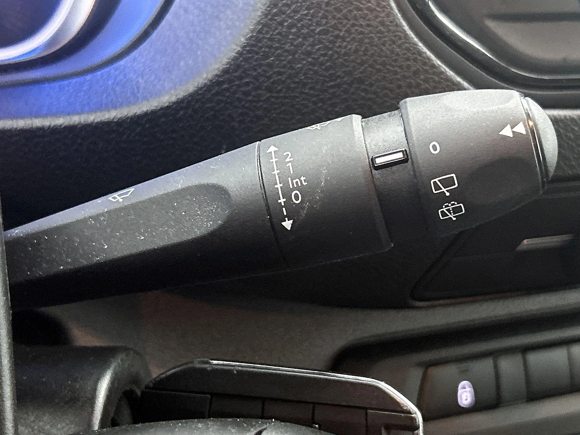 Opel-Vivaro-e-image-10