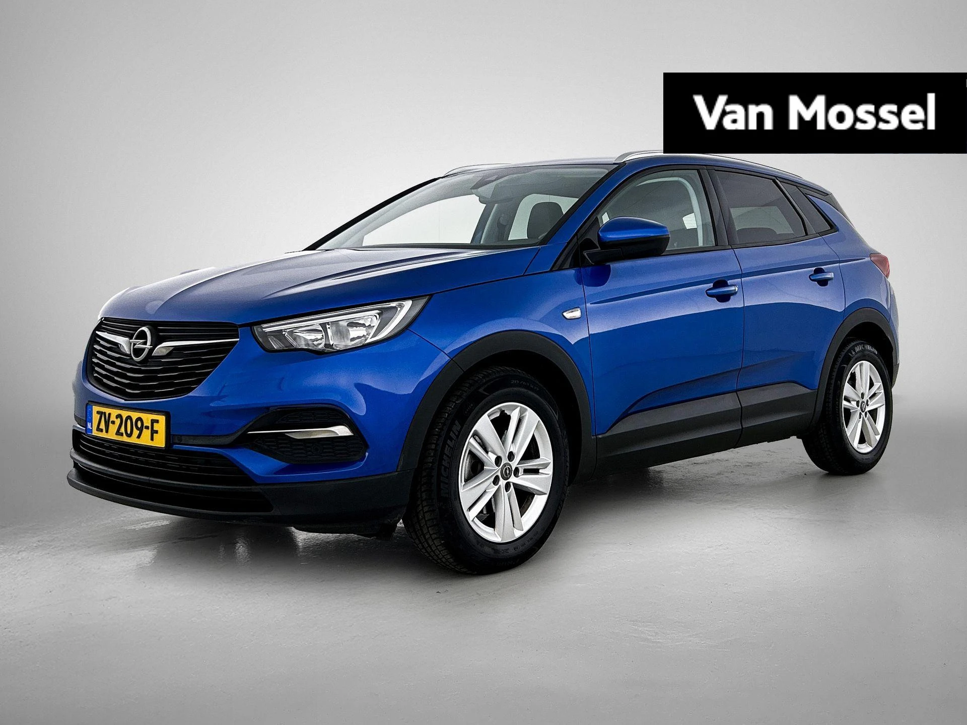 Opel-Grandland X-image-0